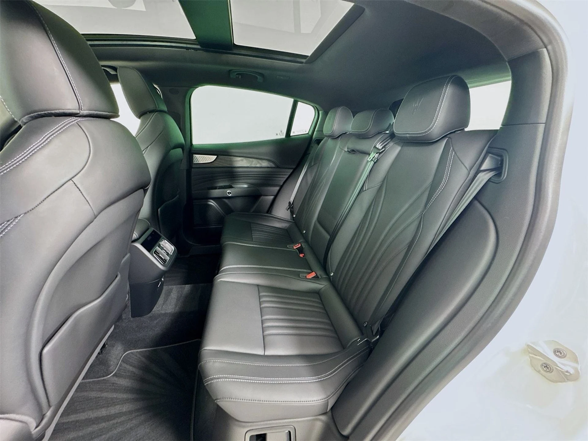 mph024_3997428212_18754502a79270dec833233ac513a78ax_1cc181f5c0