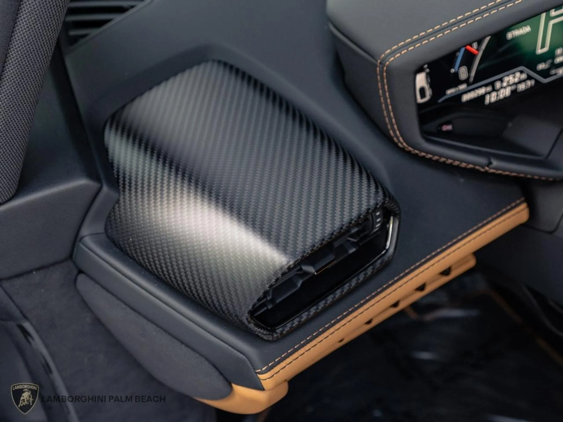 mph024_4006961971_b5e4cc92f72013b55907605128f574c7_885da4131c