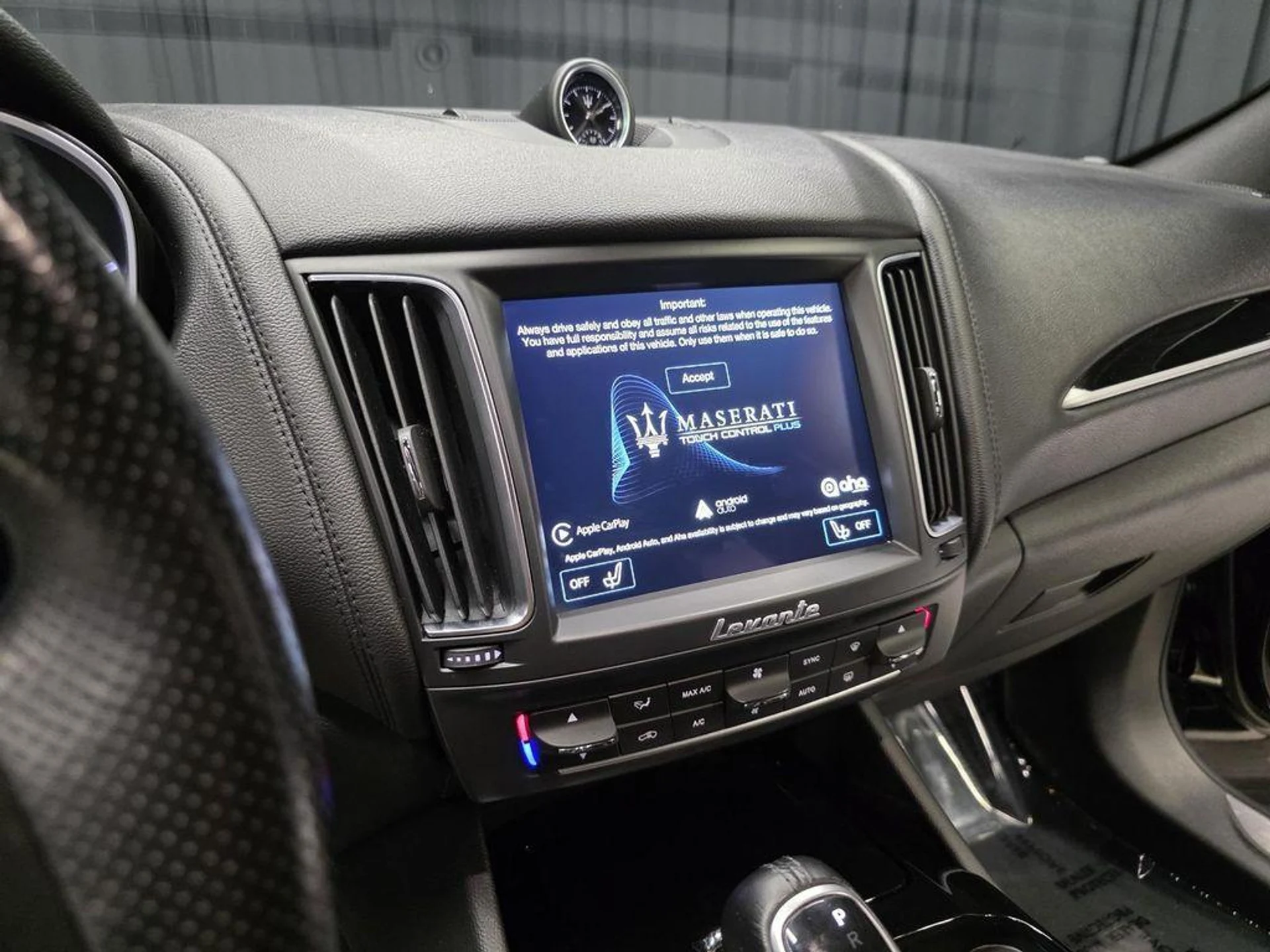 mph024_4009488907_c_Tt_C_Kb5cjn_Yzc5_Qx_Qu252h3_E_Es8_3477458e13