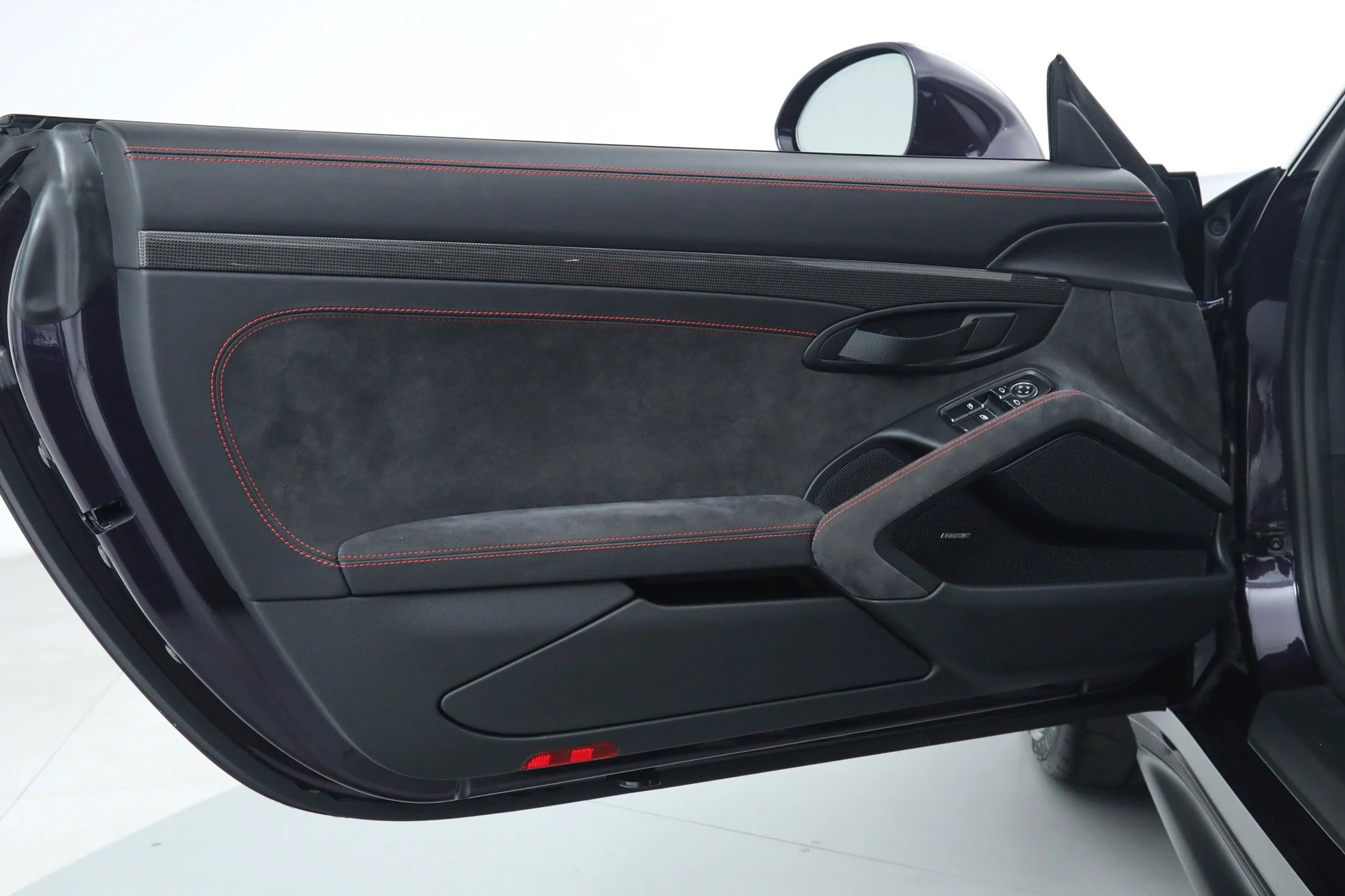 mph024_4015090681_bd026ffdf0b3504fc4b7acdb614b96f8_385beeac49