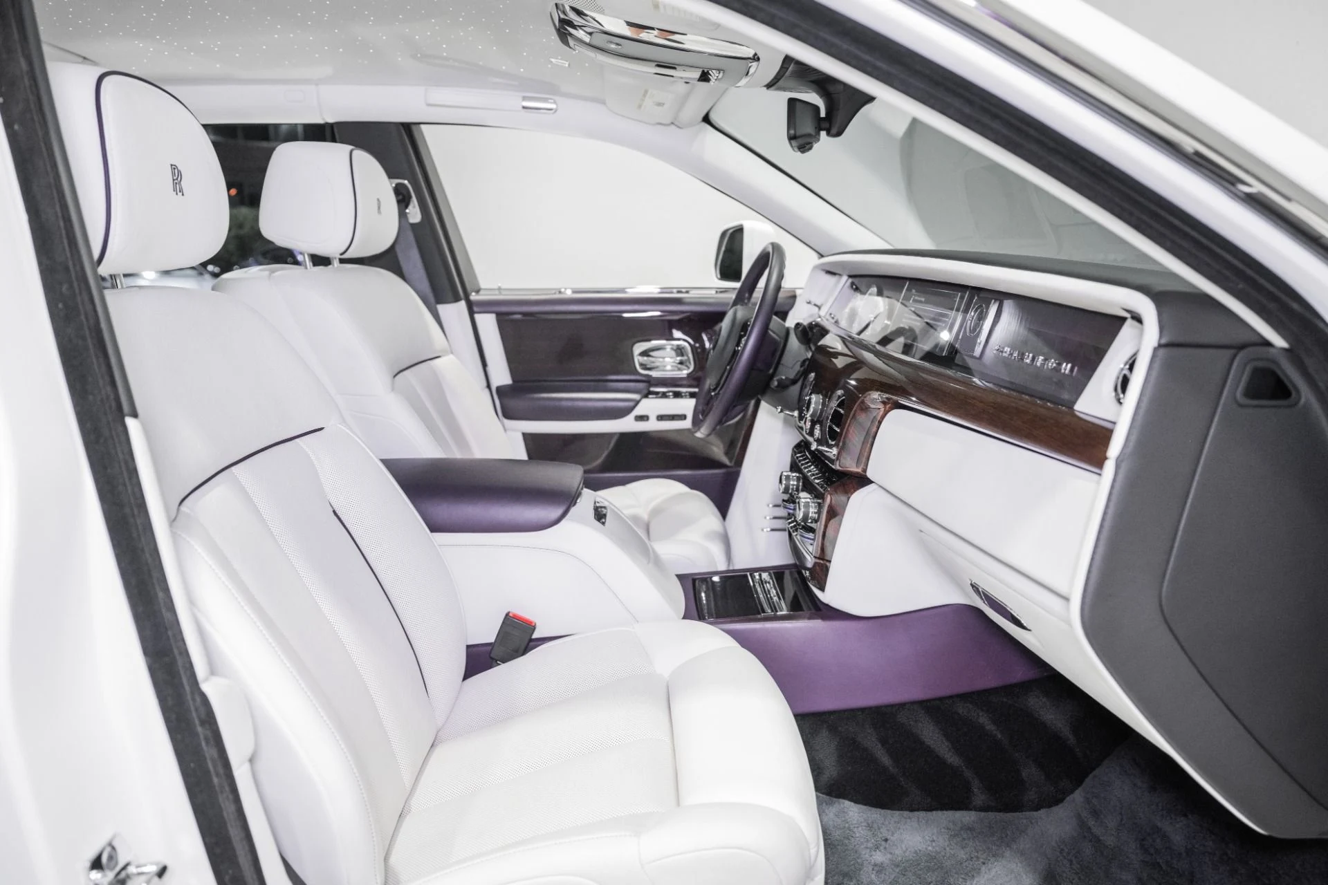 mph024_401796337_Used_2018_Rolls_Royce_Phantom_1778079700_3264c08a10