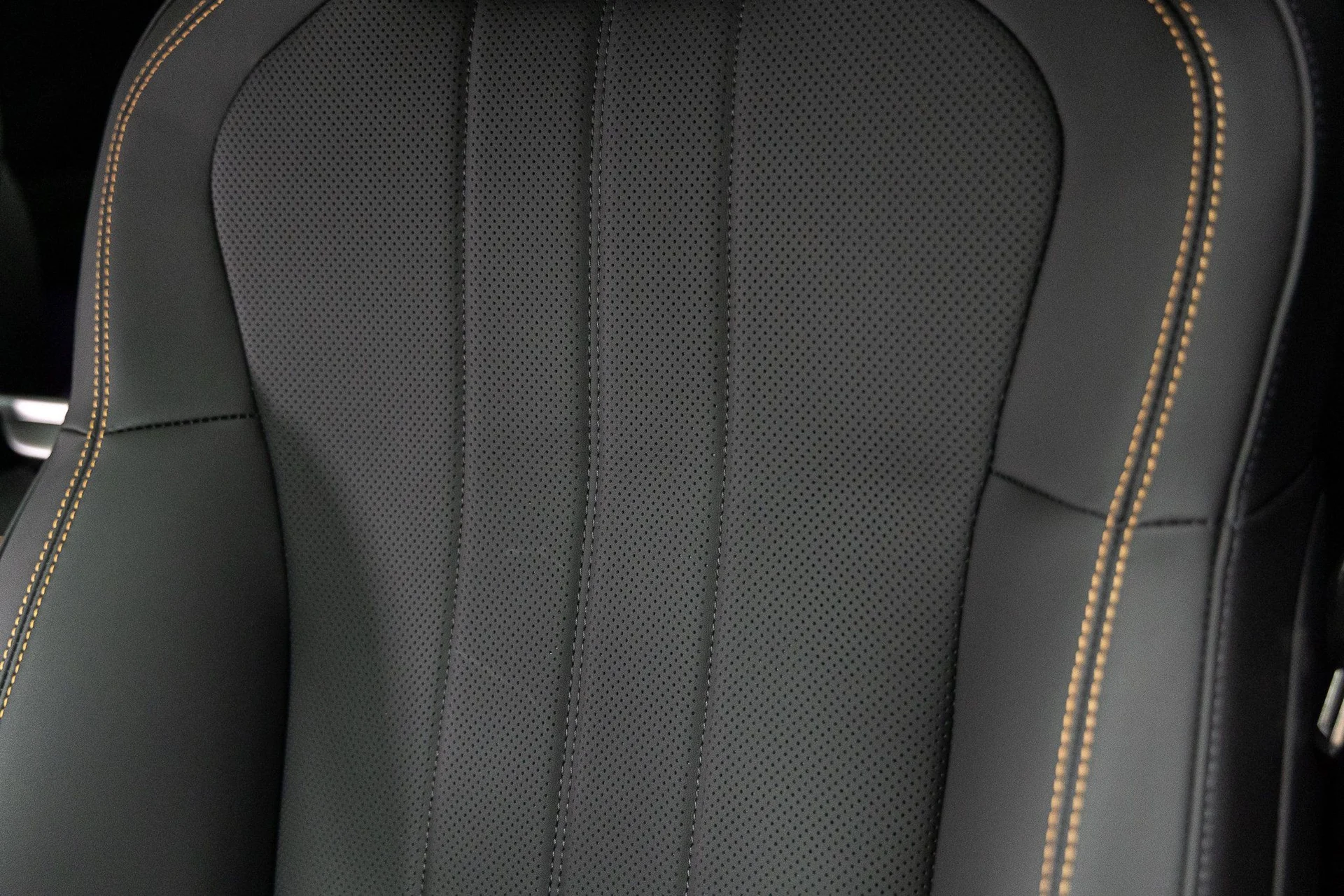 mph024_402161851_3ea269b012d975708af52e2191765c4fx_681d2eb1a7