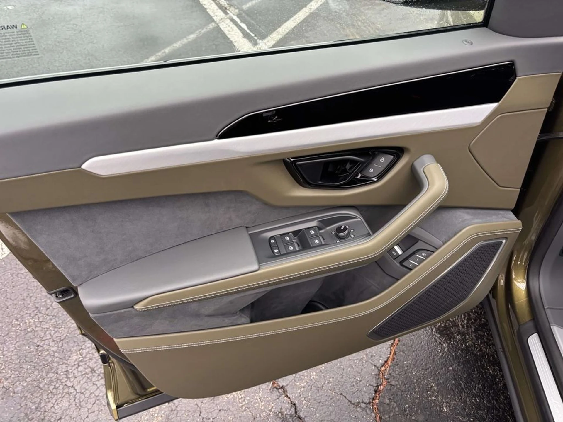 mph024_4024294464_fe0efa82334ac3e42d93661f8033d327x_1dc2b22dfb