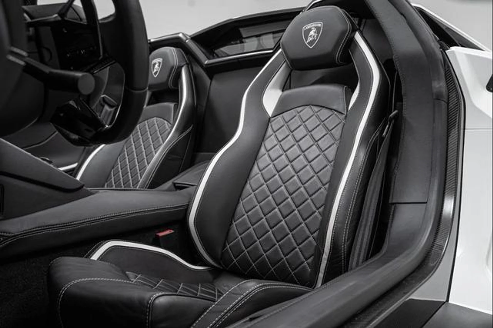 mph024_4027481748_z_T_Emo_Cegmf9_Ye_TBDTG_6y_VJEB_9ls_1b567300bf