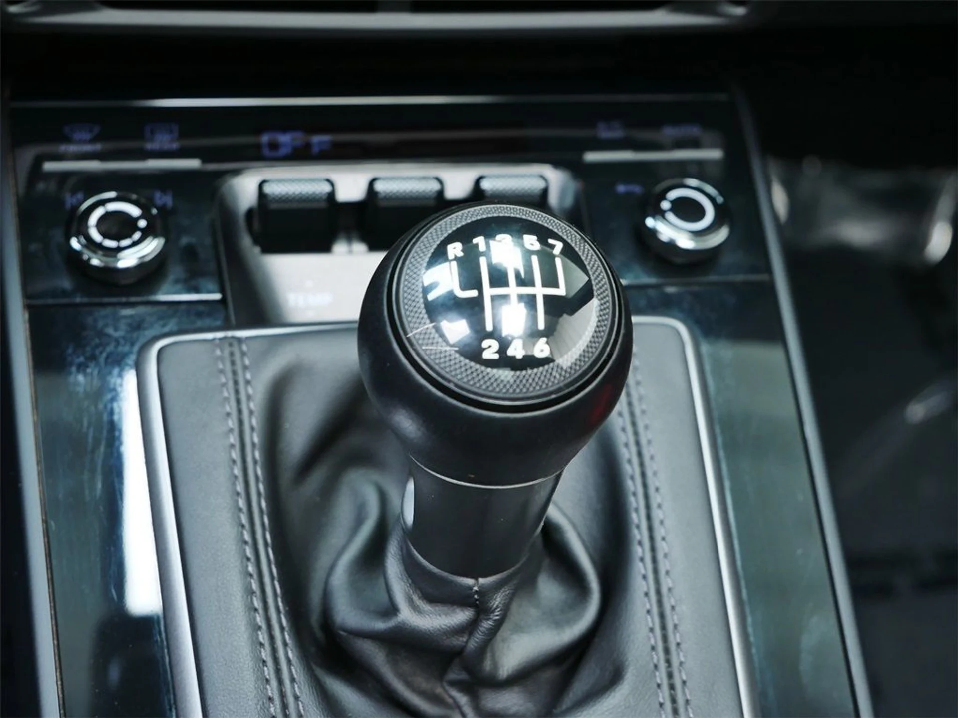 mph024_4035506573_f40a09bbbe49629cdf40a749e9e471e1_0513f0ab4f