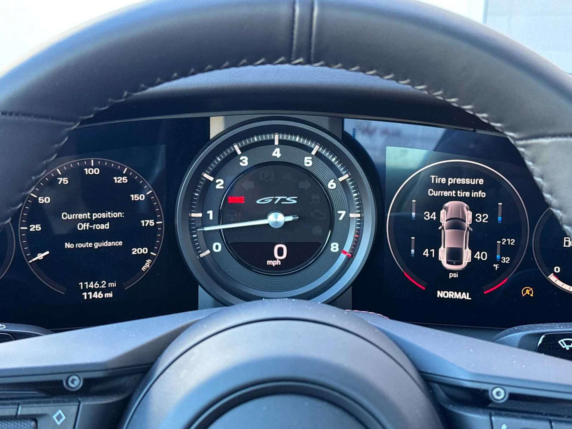 mph024_4042304962_f8de5c7913de4969212a968d1aff453dx_02acf39f16