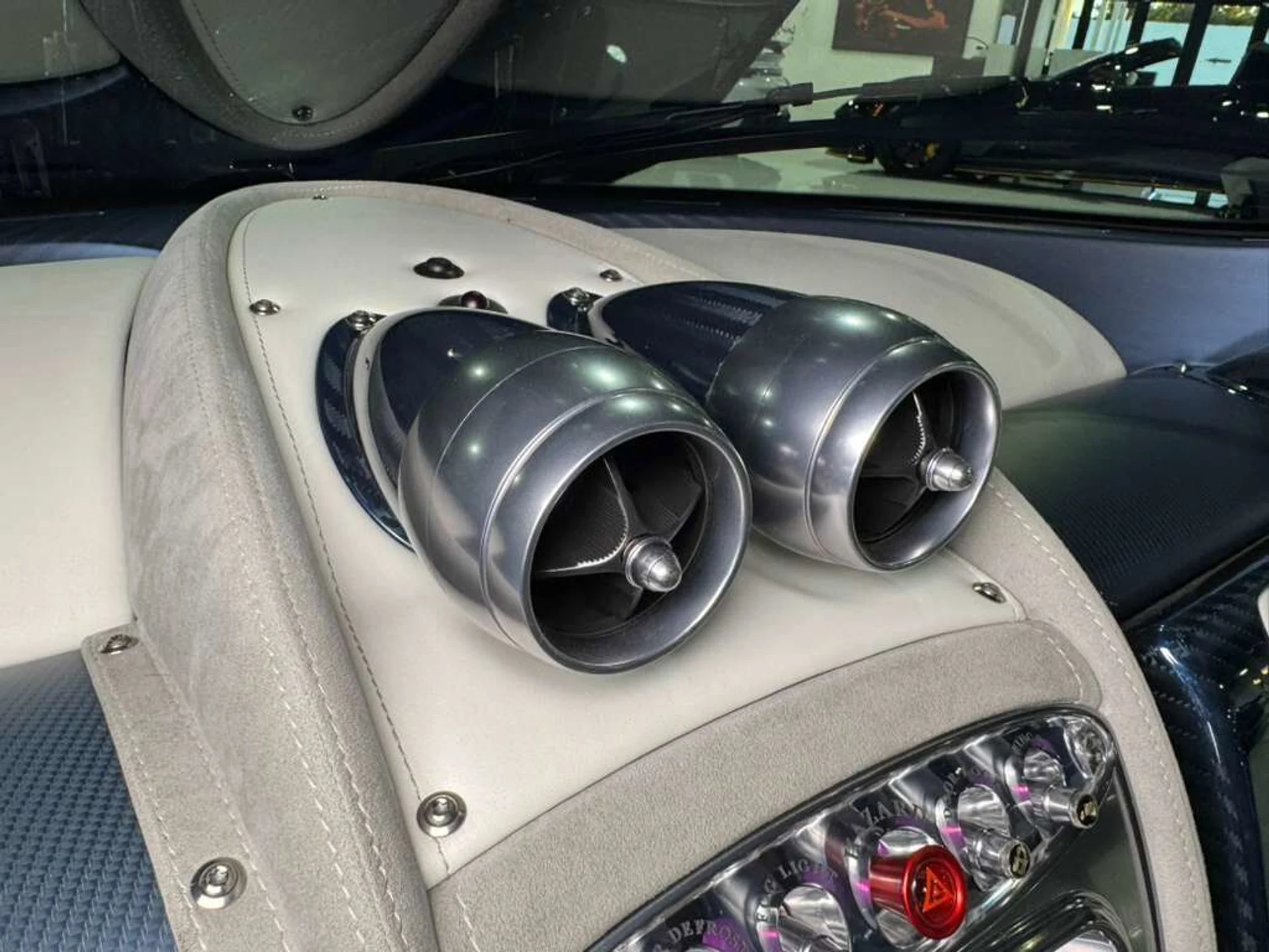 mph024_4043791535_53b6b12f9f8bae227ce3ff8419f607e0_edb7da722d