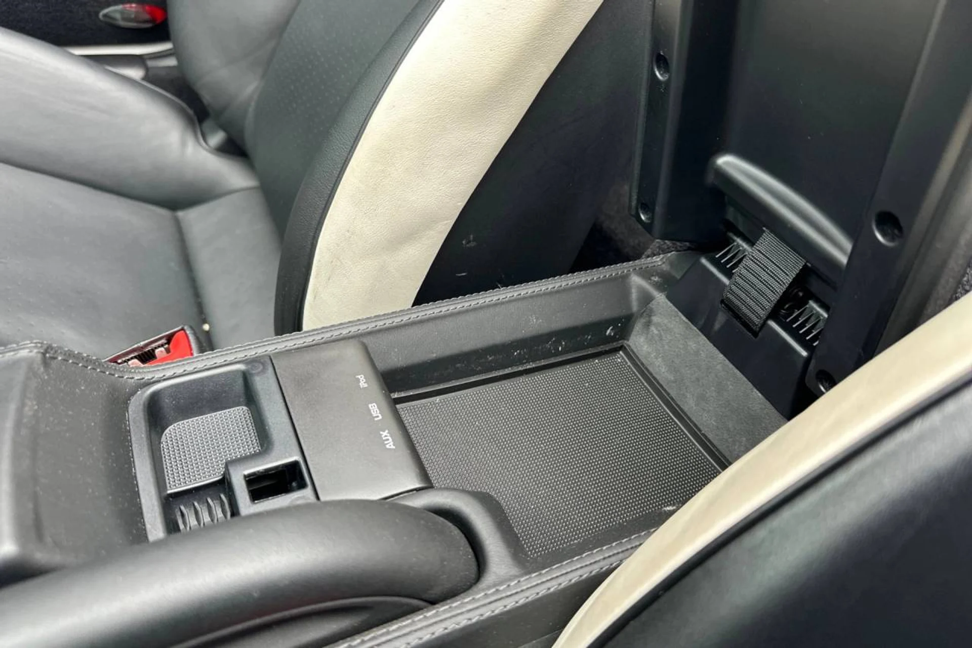 mph024_404537301_1280_3c8607a6cd