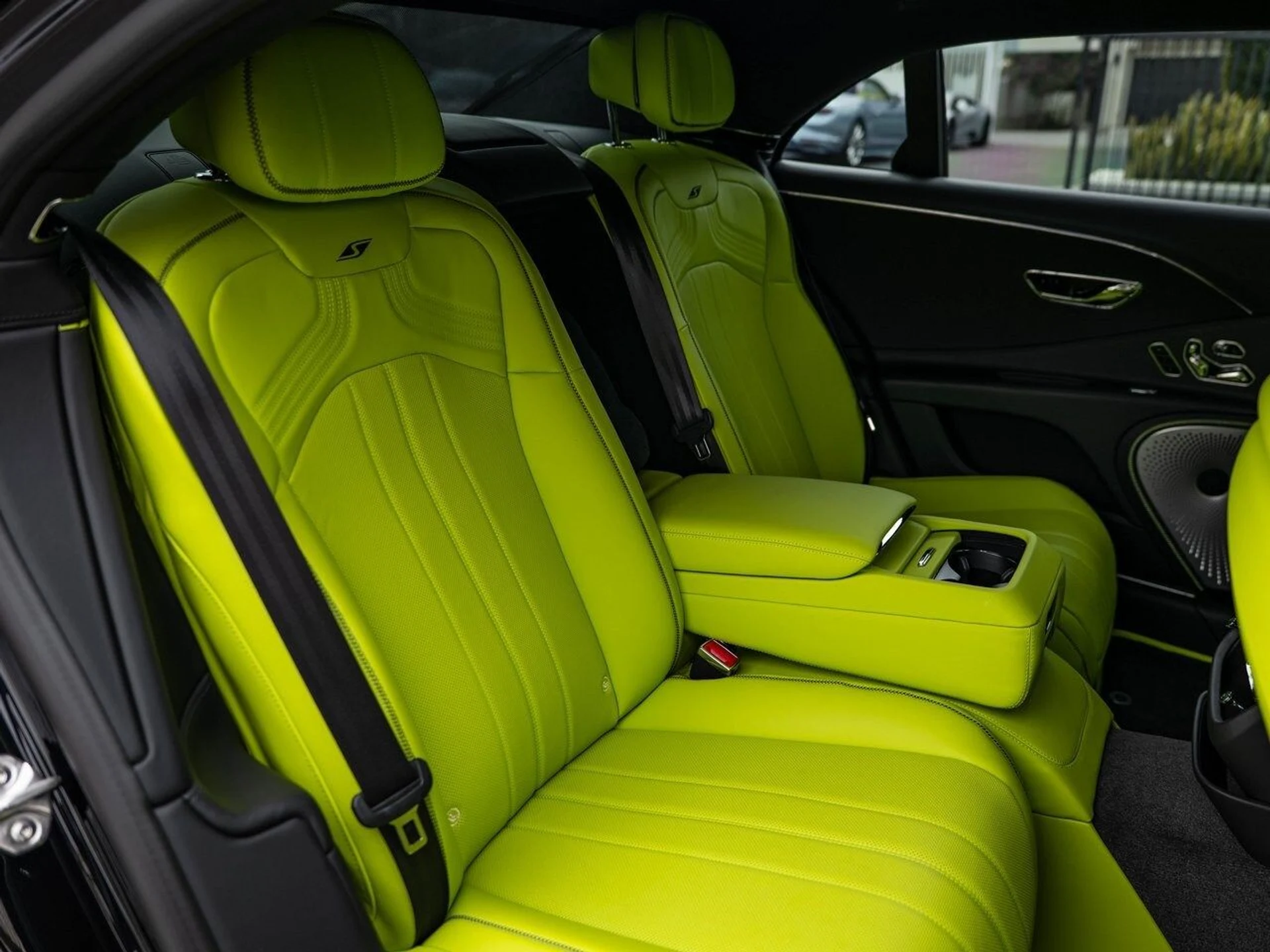 mph024_4049694963_4d2a693d18e2708218e1482aade90fc3x_2e0d1729ba