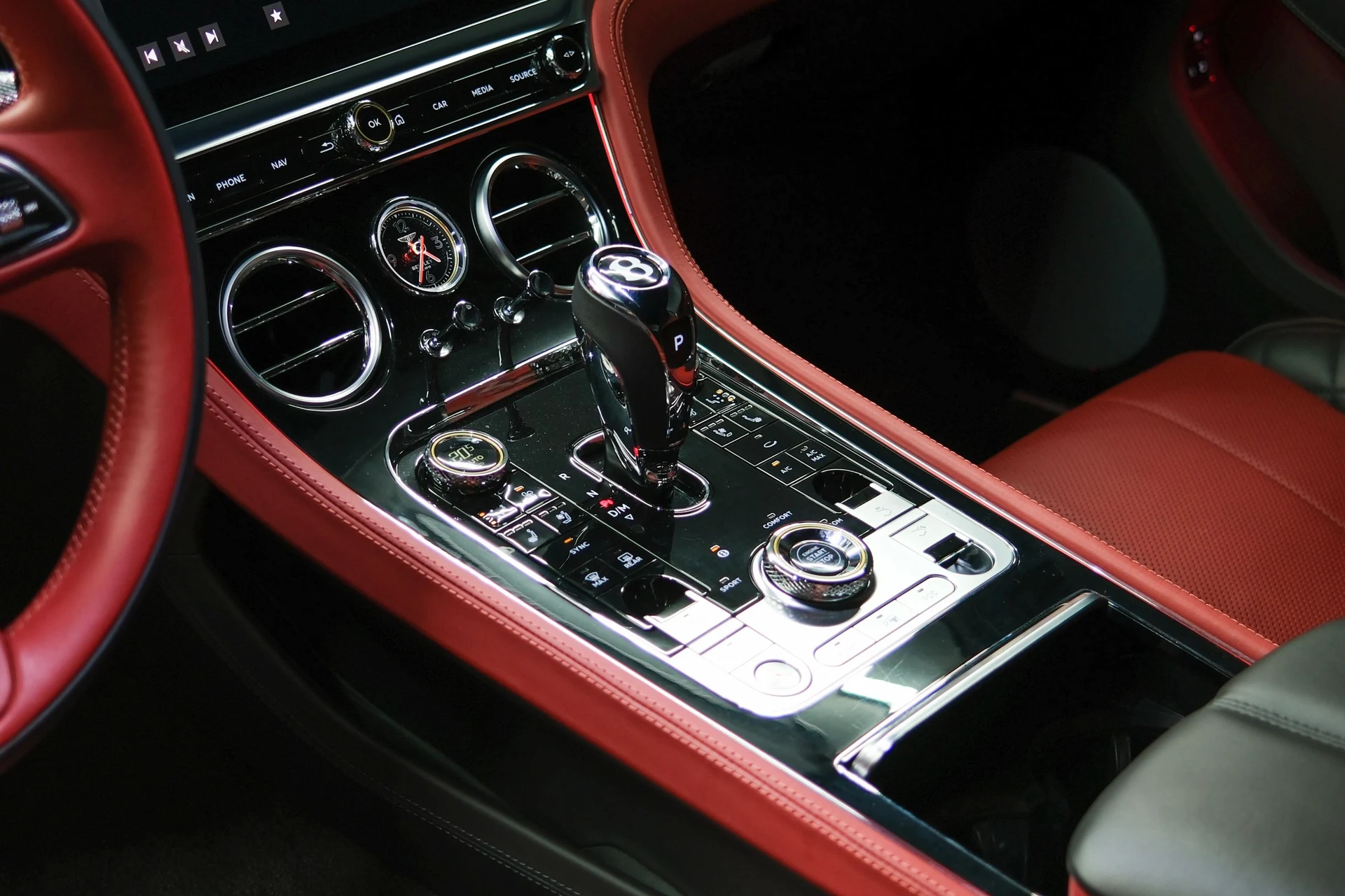 mph024_4054021582_1a904d8e_77e9_4ec8_bce1_385c893e9ed2_b3890d4579