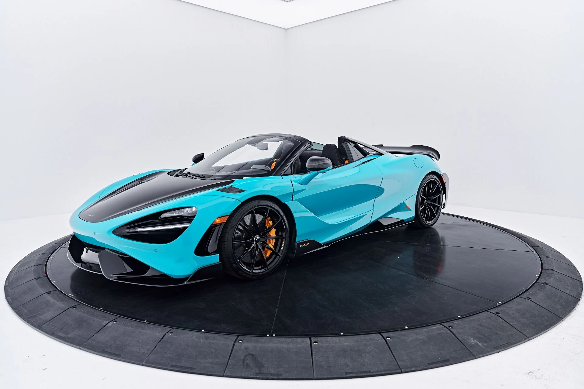 mph024_4056642628_Used_2022_Mc_Laren_765_LT_Base_1786488473_c94cc5c83a
