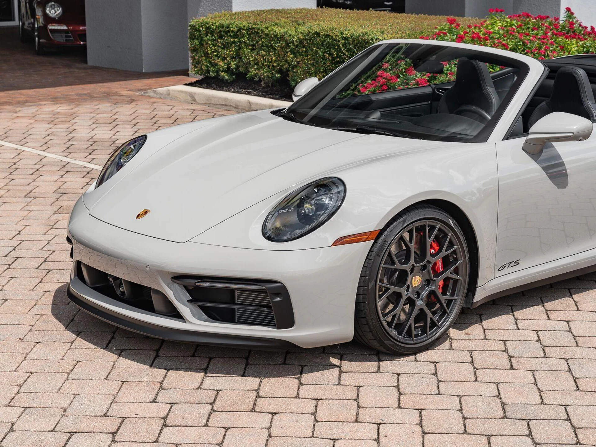 mph024_4068312730_Used_2024_Porsche_911_Carrera_GTS_1784923385_b6762f33ae