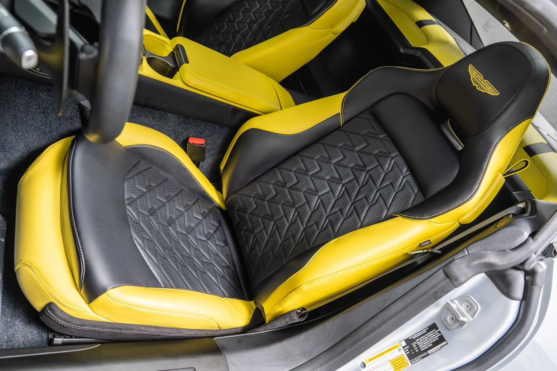 mph024_4072095703_Used_2025_Aston_Martin_Vanquish_Huge_542_K_MSRP_Low_Miles_Extensive_Carbon_Fiber_1786477789_6af42fa2e6