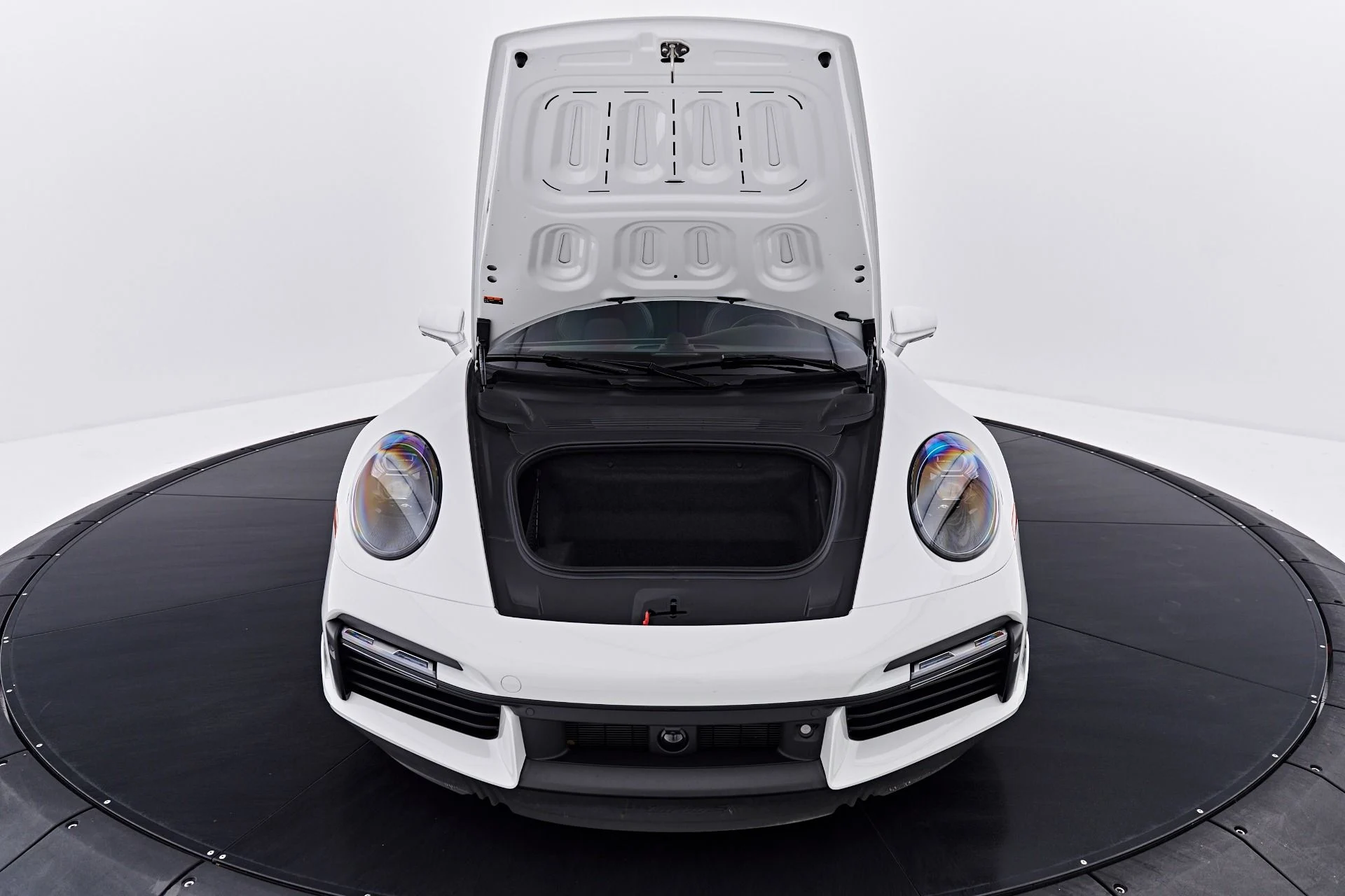 mph024_4078974988_Used_2025_Porsche_911_Turbo_S_1788486921_274b513fde