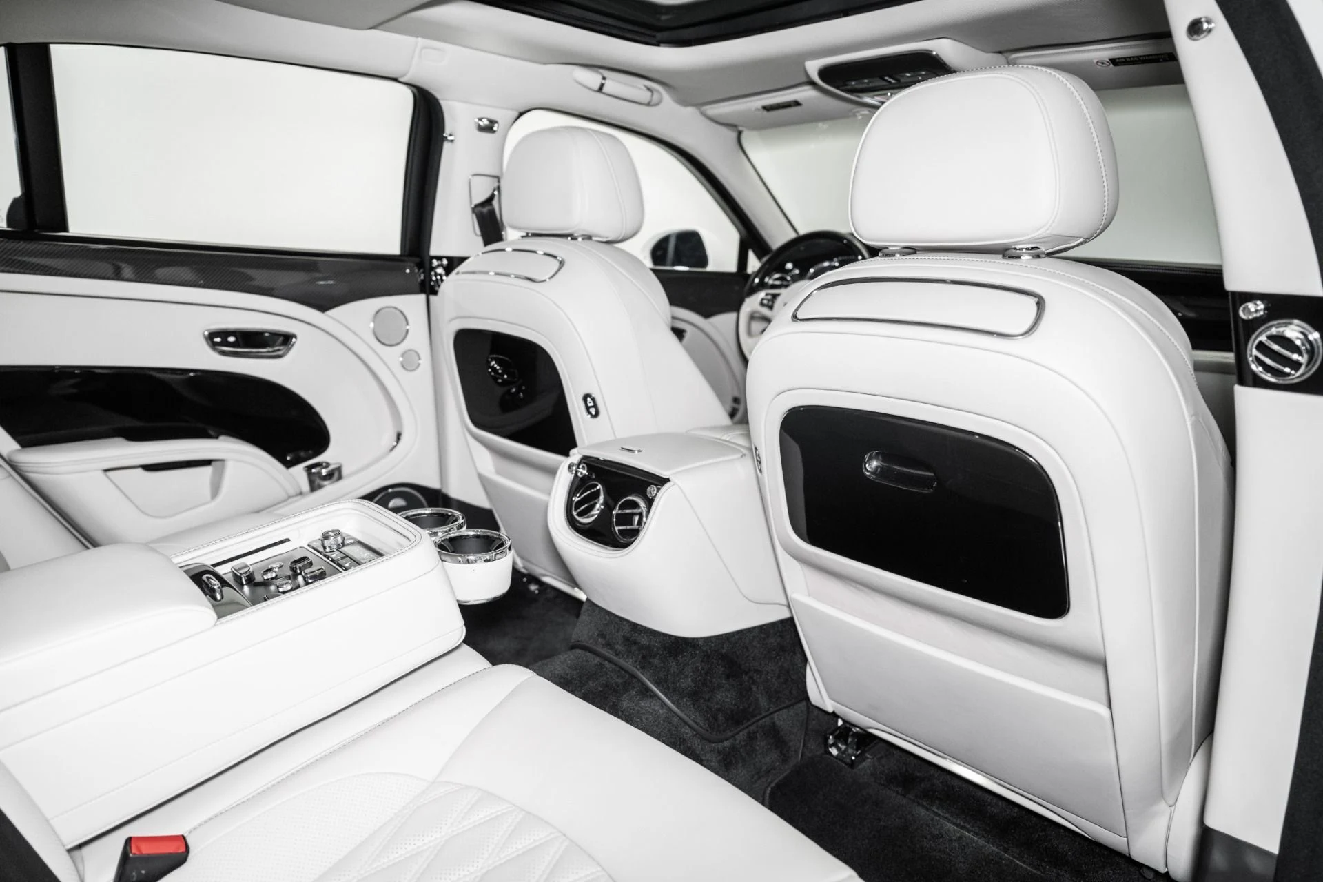 mph024_4085653895_Used_2017_Bentley_Mulsanne_Speed_1758377888_73dbc27abd