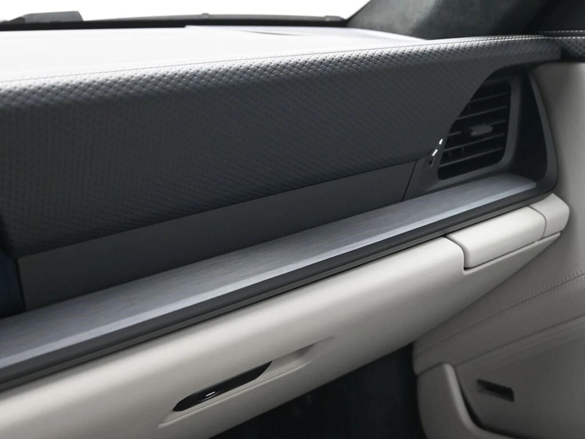 mph024_4099087008_a91b9d653a40c780756b7e43c12aa325x_0c6951b9e3