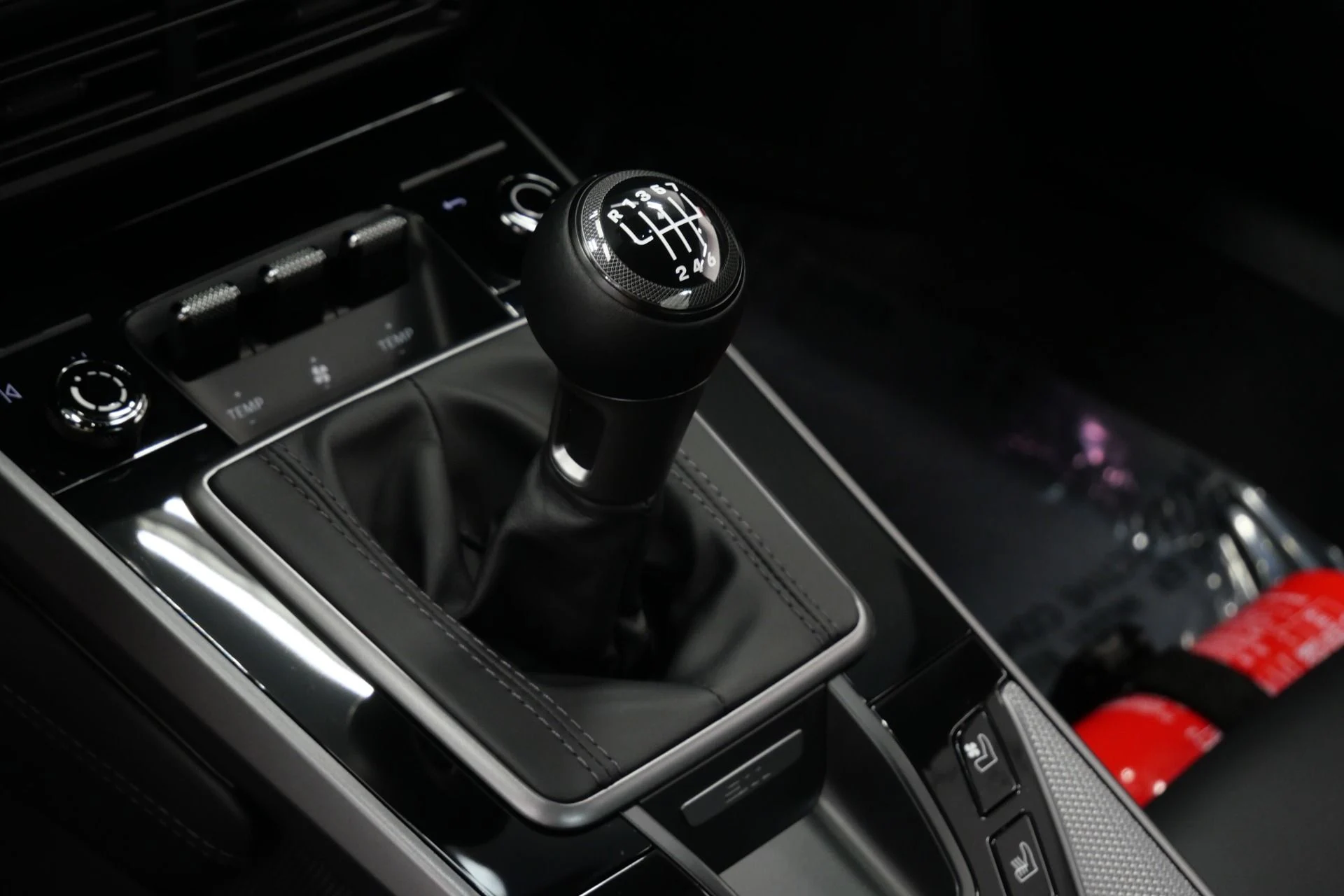 mph024_4102215526_Used_2024_Porsche_911_Carrera_S_7_Speed_Manual_Slick_Top_RS_Spyder_Wheels_1774984316_6d3d81d2cd