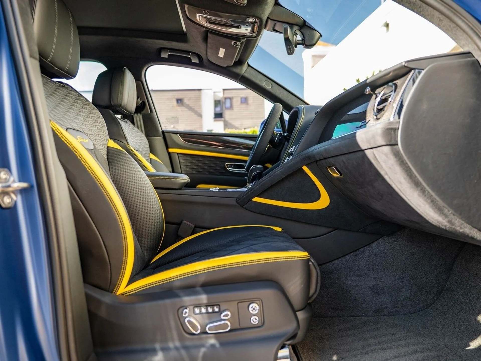 mph024_4102511637_7d5fc55cbc4885b79622f3629ece9a2dx_fdb7fc5bc8