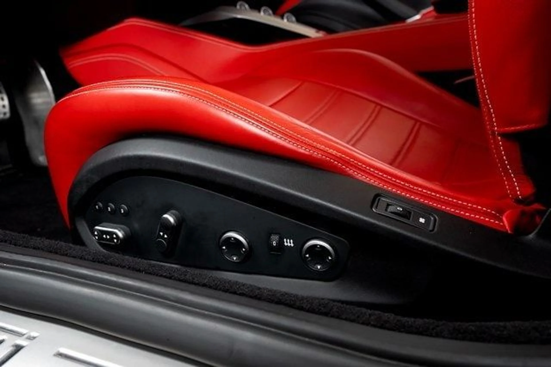 mph024_4112534988_2d78d43d248457f0abc2e441a454218ex_fe83dd9e15