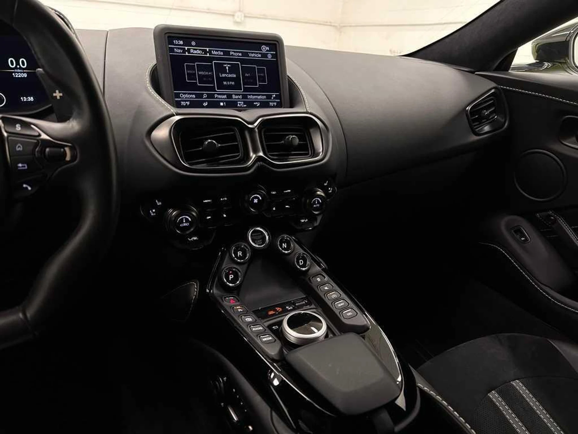 mph024_4114857947_To7l_Hy_QB_4_J1_Ri_XDL_Yq_Ipq_CG_5t0_736778e602