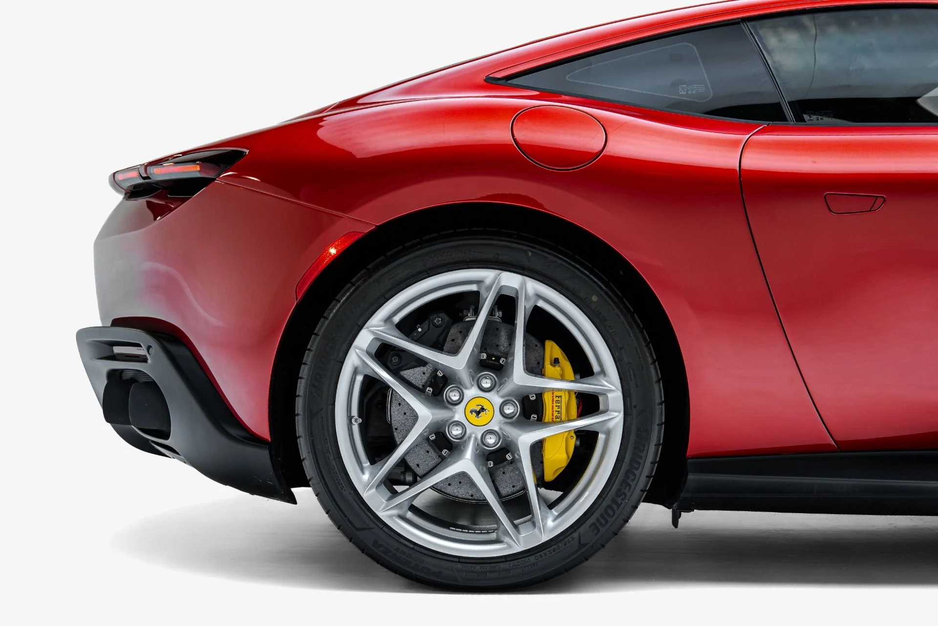 mph024_4122352415_Used_2024_Ferrari_Roma_1792713528_62d70a0475