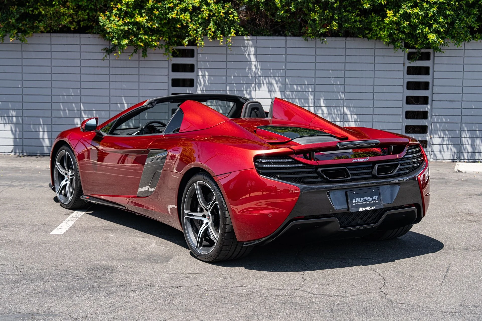 mph024_4132105792_Used_2015_Mc_Laren_650_S_Spider_1754071756_c6b8e274f1