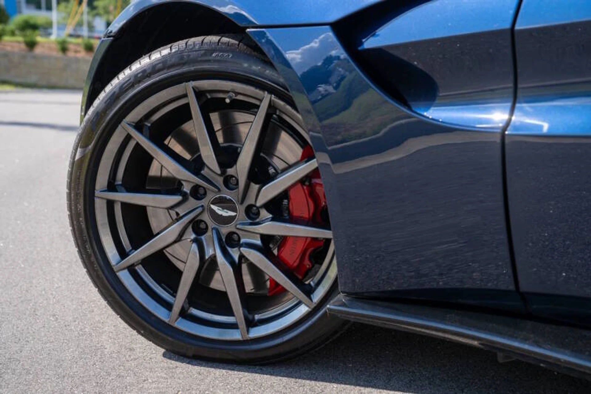 mph024_4135364007_2020_aston_martin_vantage_base_2dr_coupe_e87ad1076b