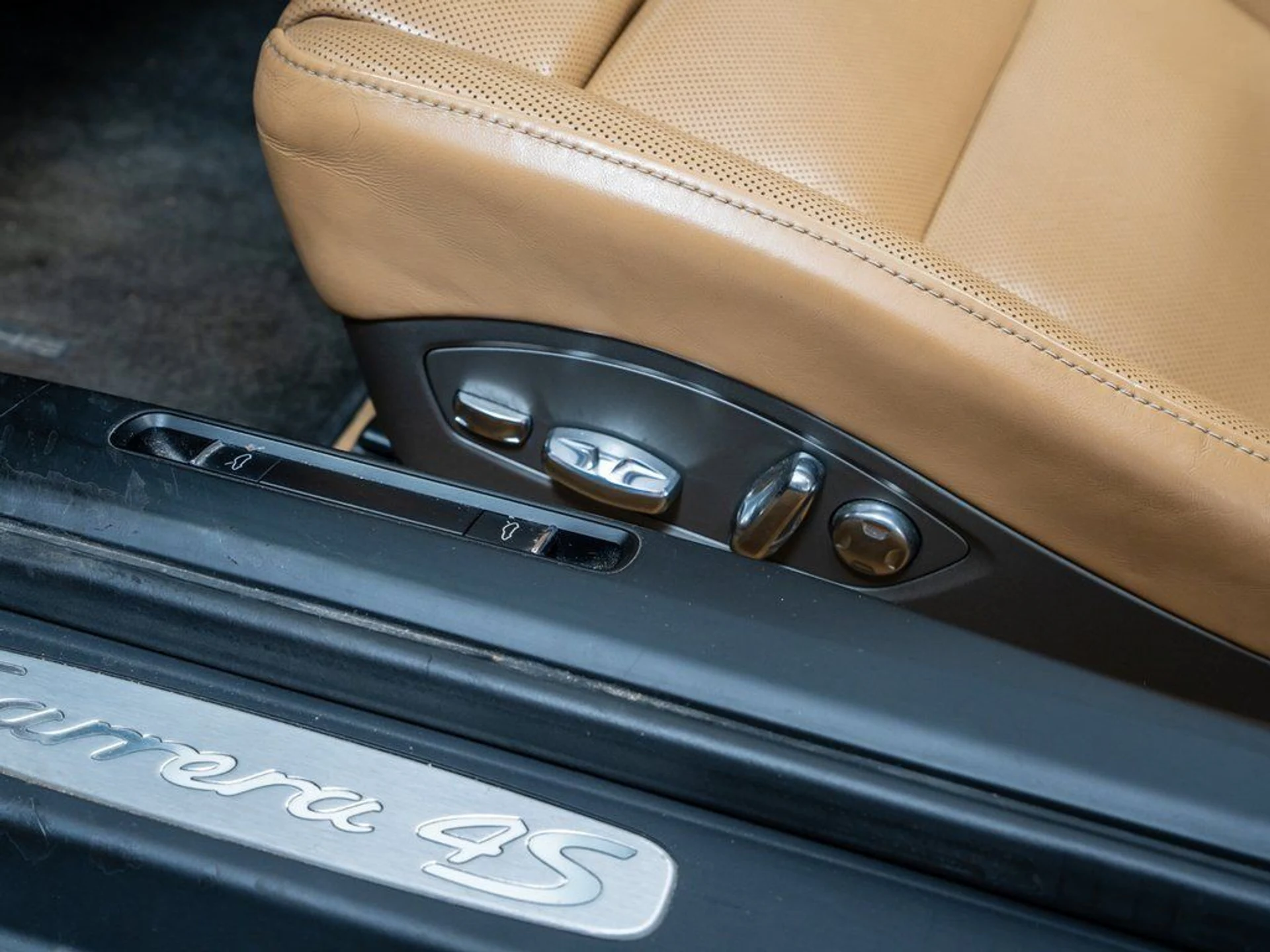 mph024_4140731325_a70186f7b2442f17fc2c346e9e4f2f5e_daefb2746a