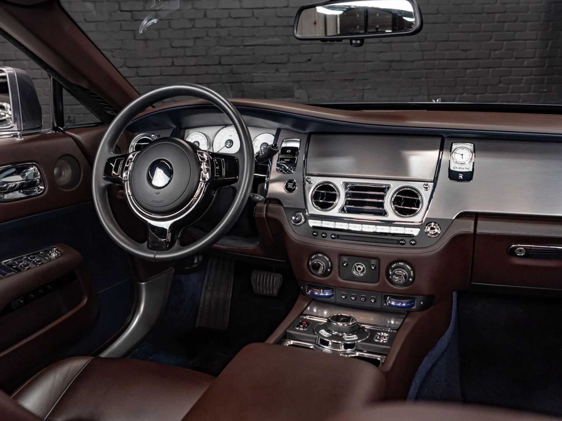 mph024_4142788736_rolls_royce_dawn_2016_39b4a16fe4