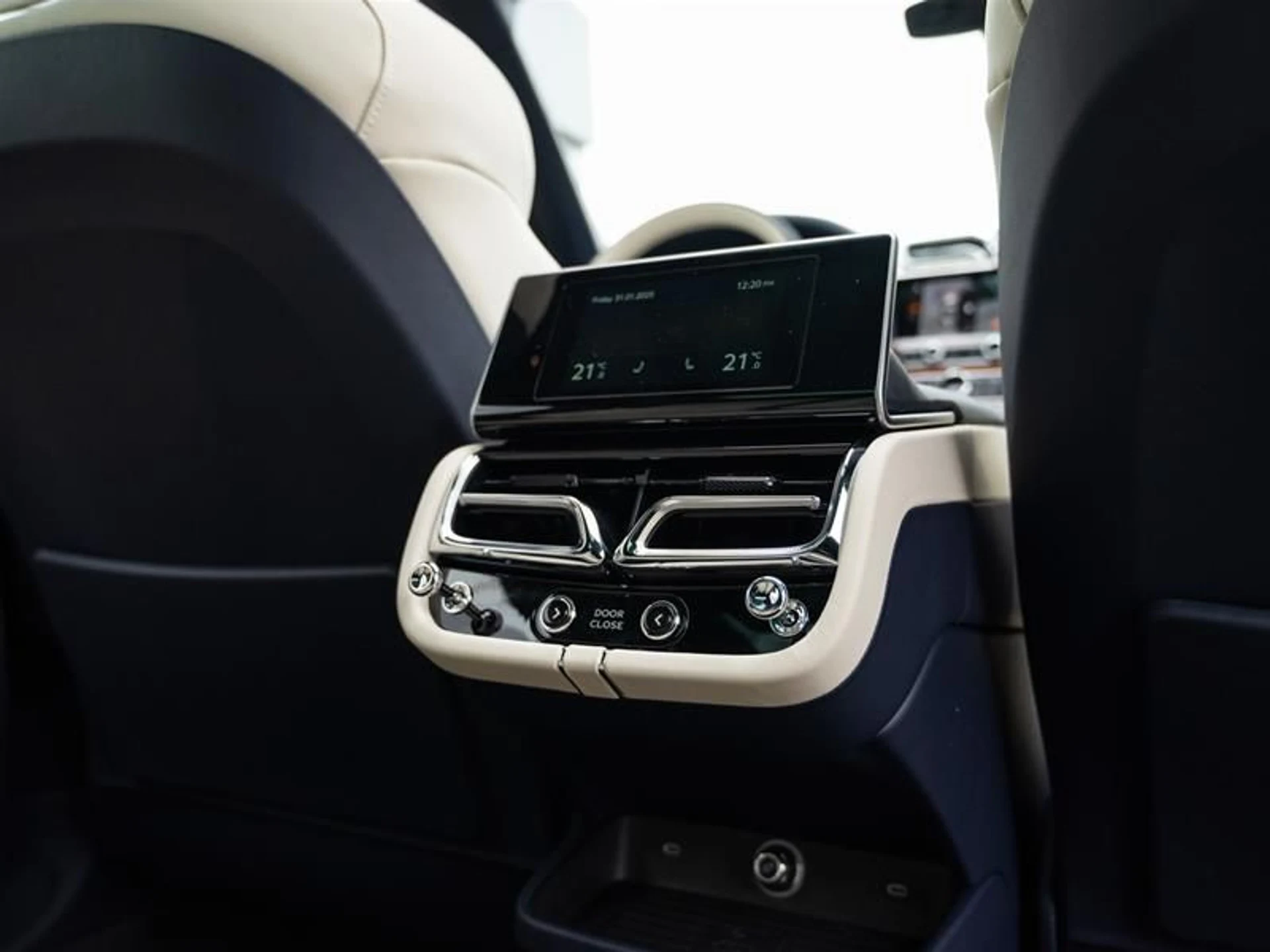 mph024_4143653748_0iu51upa_55e561f3b8