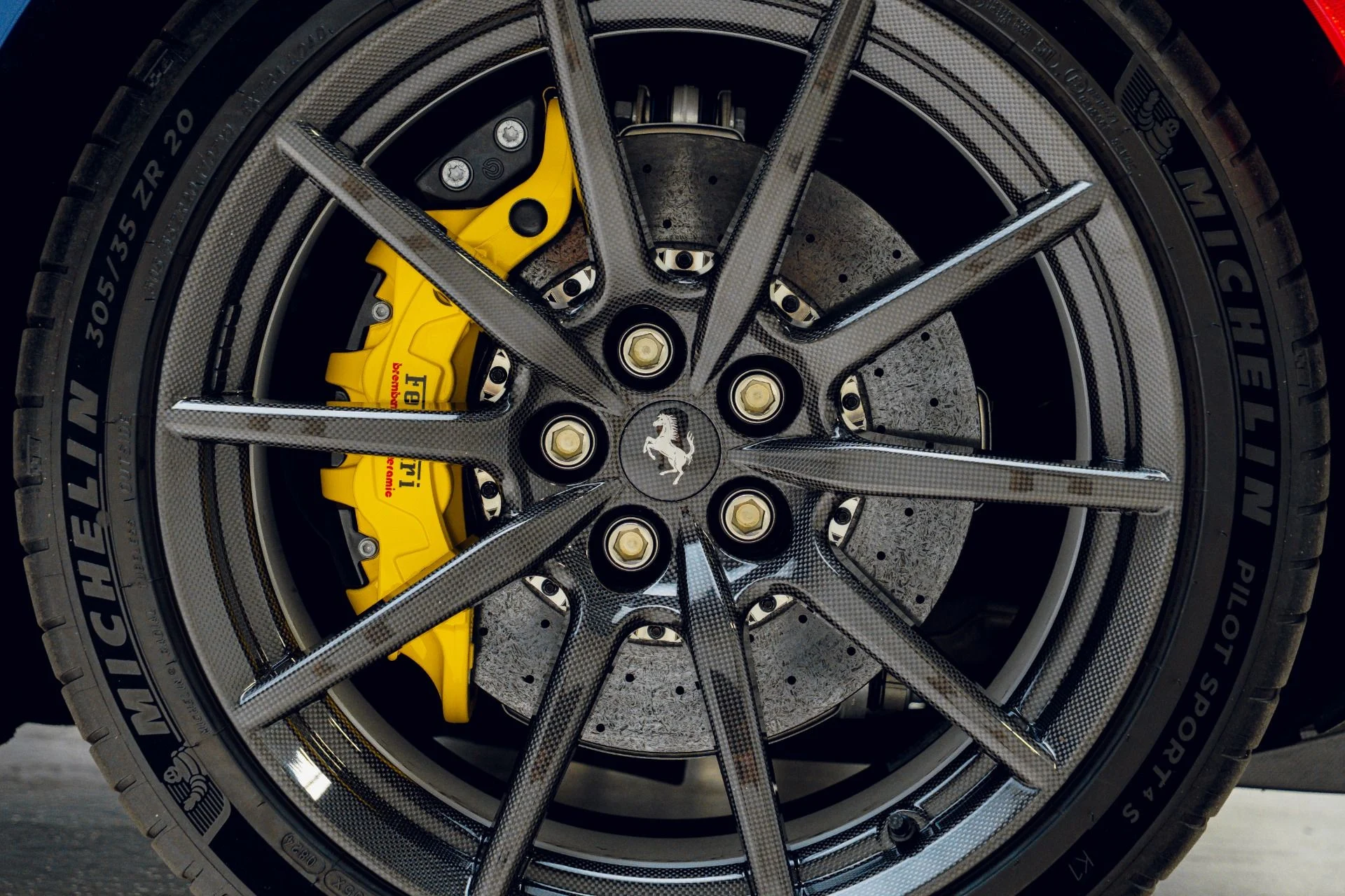 mph024_4144348967_Used_2024_Ferrari_296_GTS_1782242576_2e2b73ed74