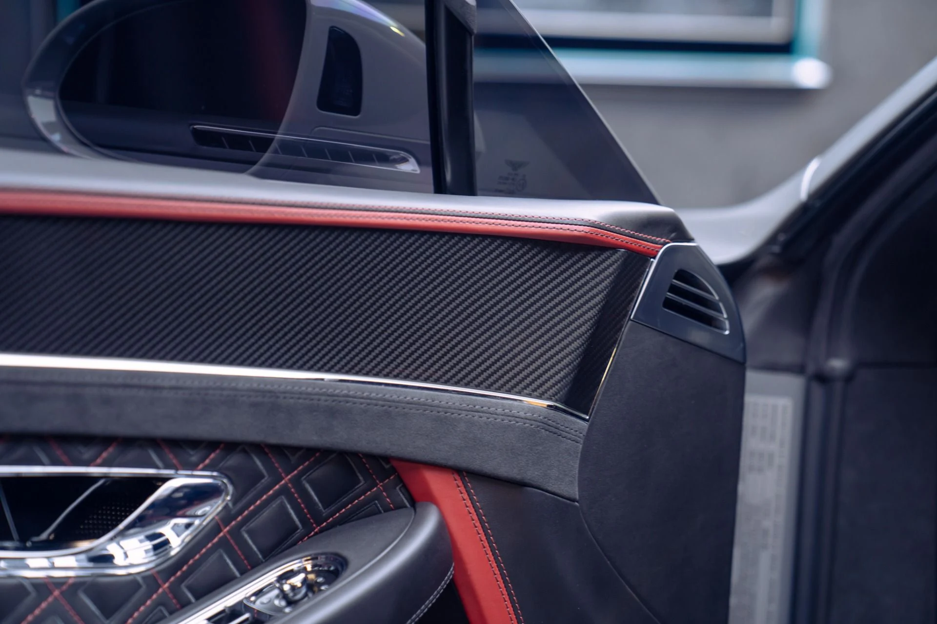 mph024_4146351468_Used_2022_Bentley_Continental_GT_Speed_in_Camrian_Grey_w_Factory_Carbon_Kit_Rotating_Display_1790791293_3a75ecefd0