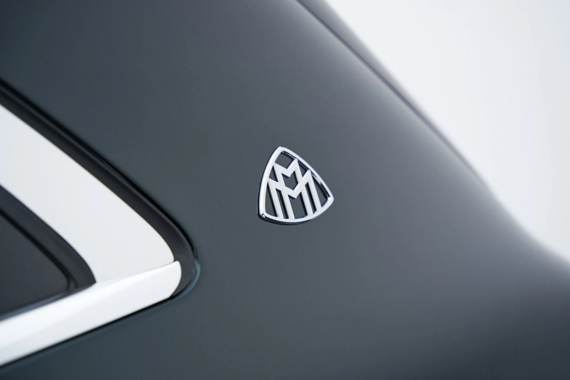 mph024_4151285935_Used_2024_Mercedes_Benz_EQS_Maybach_EQS_680_1793317158_59a4bf96c9