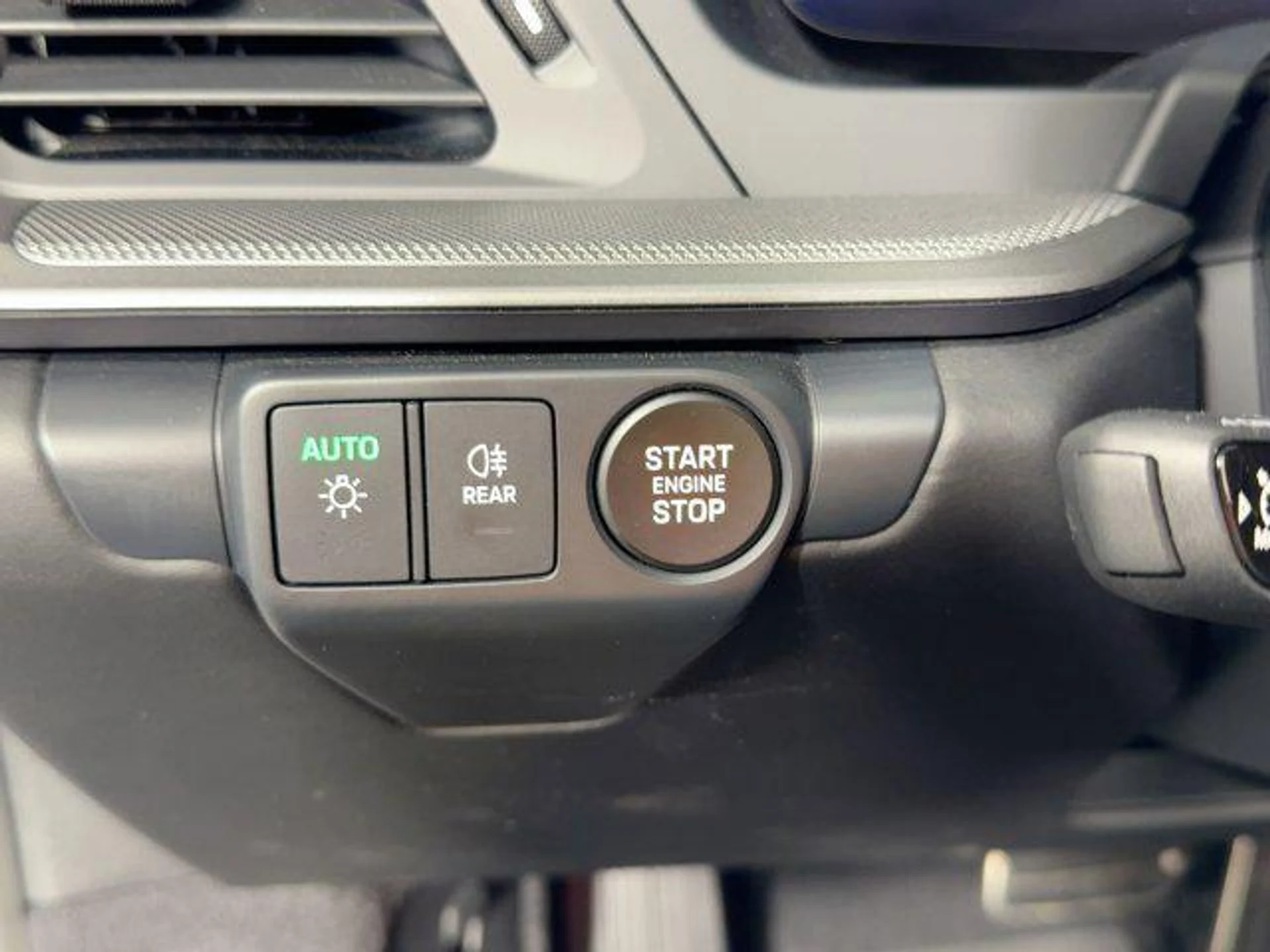 mph024_4157768504_7b_J_Snv_G2_J_n_P0_Mu_Wq4_Ds_G9_ZTPI_0_e859a6ea30