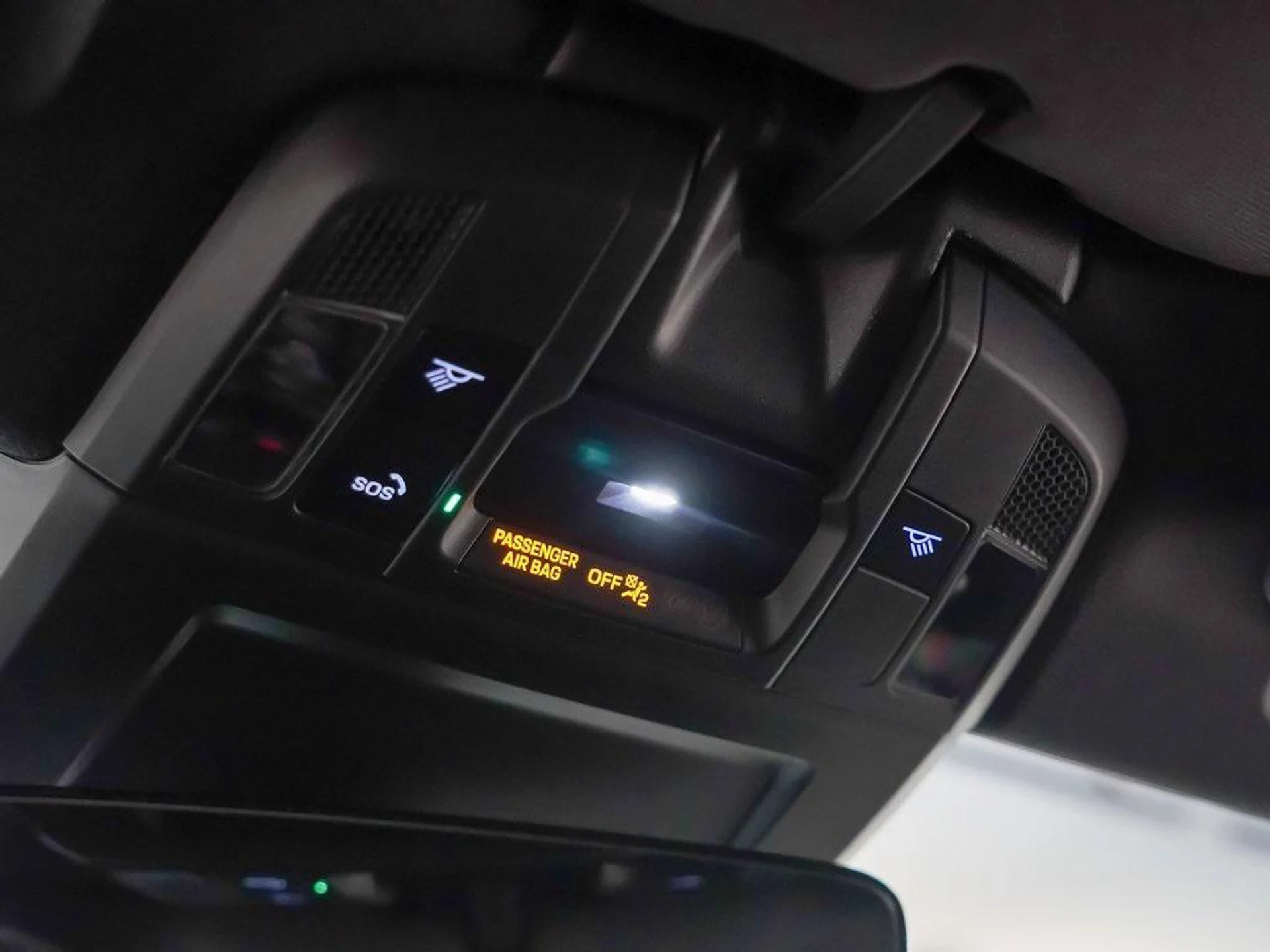 mph024_4165932382_L_Tkw_A9q7sz_MY_Cf_U_Hc_Uor_MP_Rns_YQ_c163e6d603