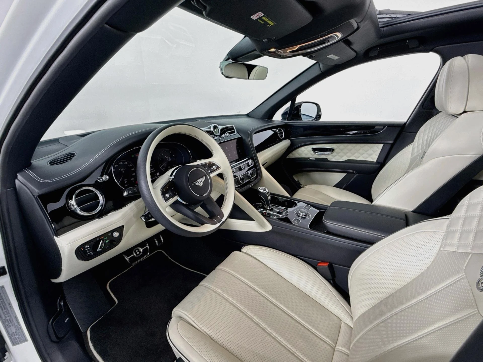 mph024_4168246335_Used_2023_Bentley_Bentayga_S_V8_1791232606_d9ed48d798