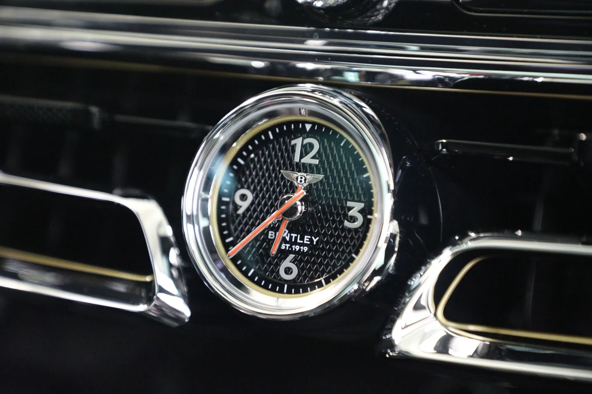 mph024_4171134809_Used_2022_Bentley_Flying_Spur_W12_1787352541_fa74cf996f