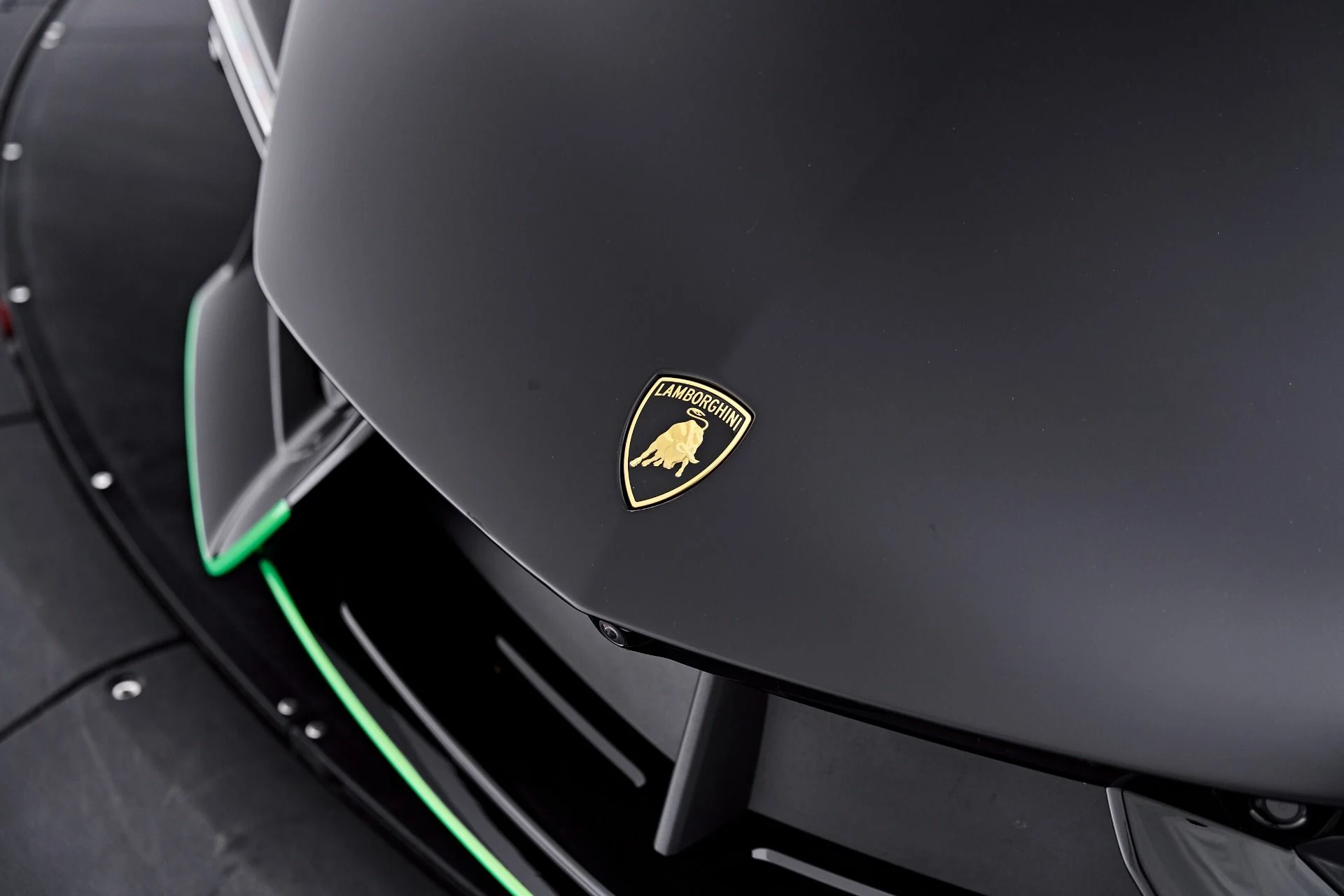 mph024_4172239535_Used_2024_Lamborghini_Revuelto_Base_1788040941_34af529bfc