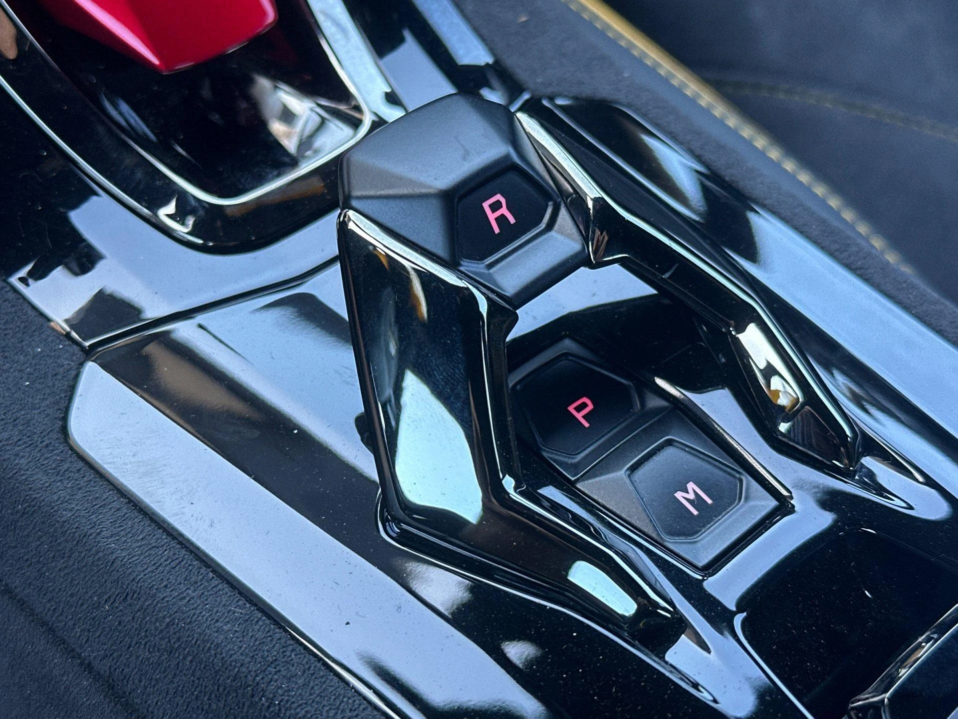 mph024_4179838867_Used_2024_Lamborghini_Huracan_Tecnica_1792147662_f550ec3939