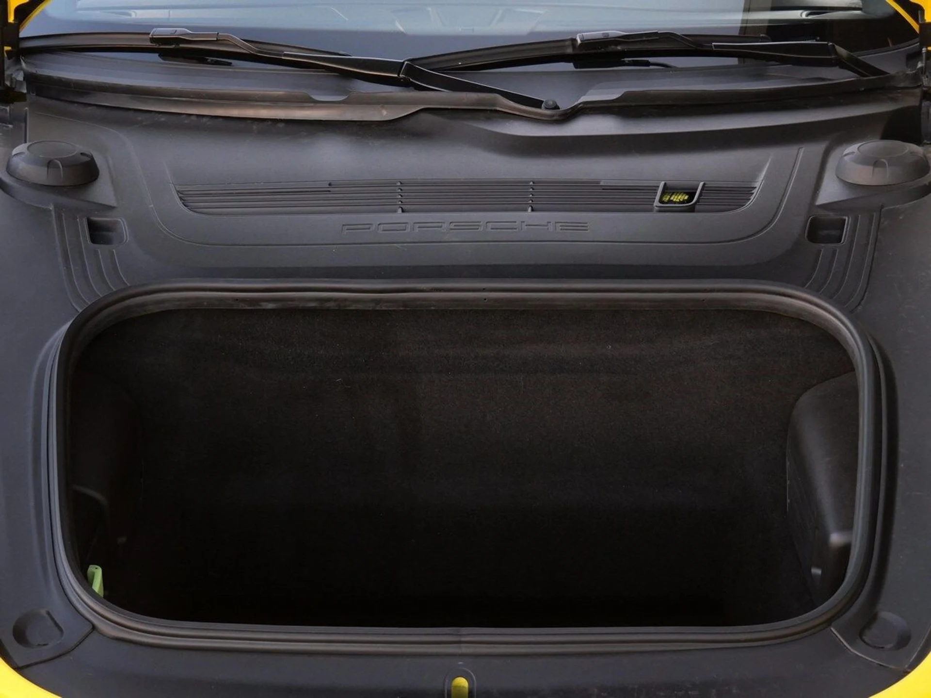 mph024_418034165_a34a1f3b49d8afdab90fd78581c0c822x_195cf9ad66