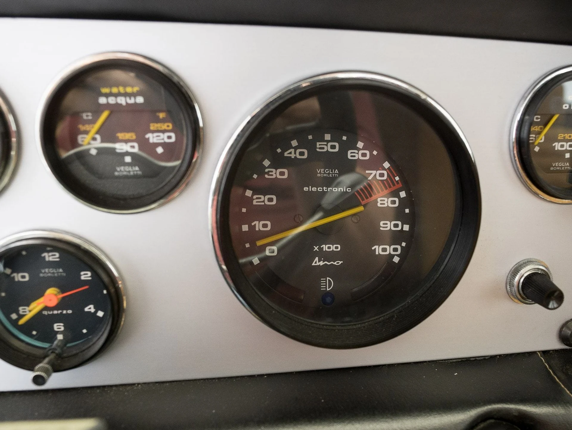 mph024_4188774770_0e7aefad8ce4bac2fee6576c44f95181x_d07003f49e