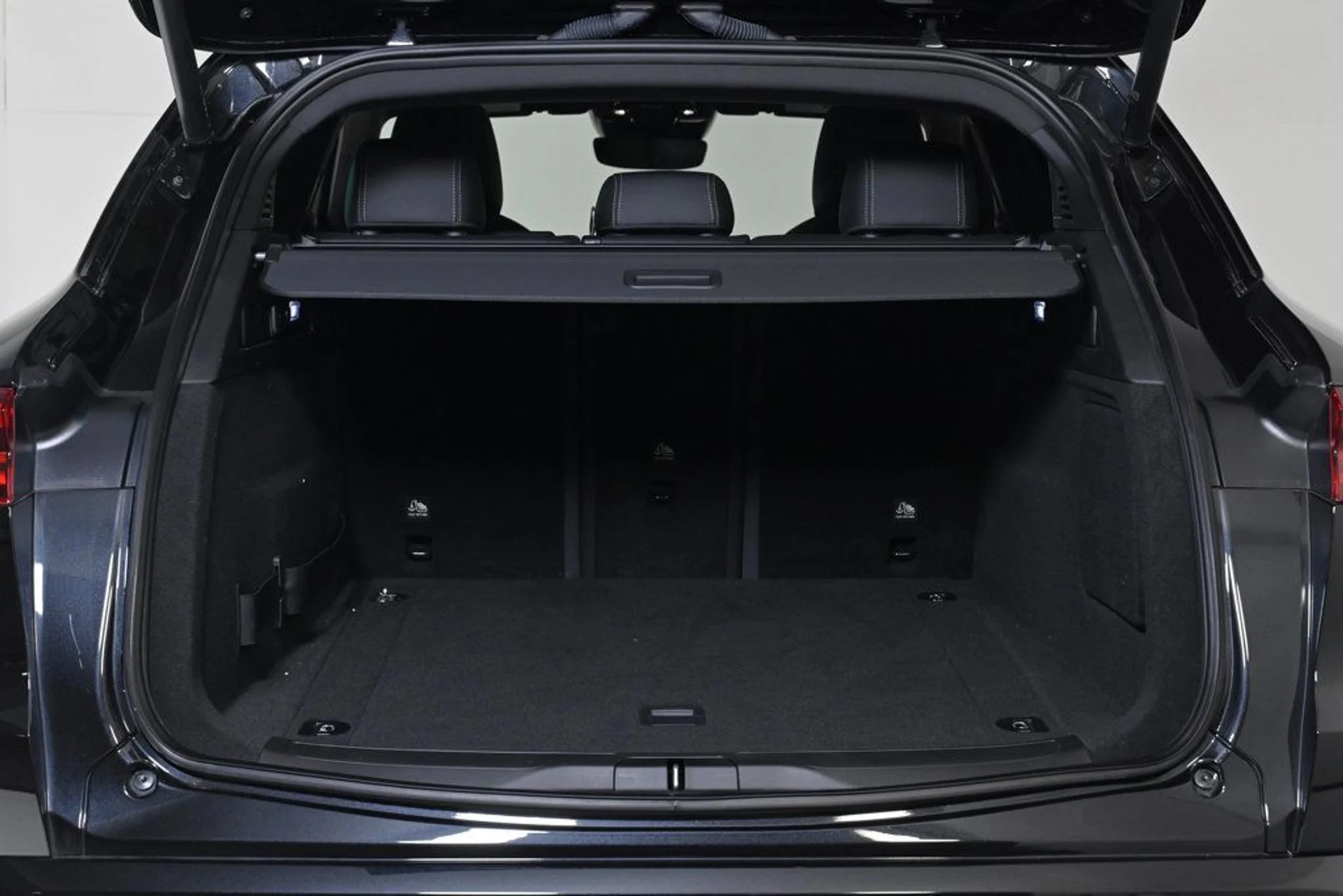 mph024_4198291750_used_2025_maserati_grecale_modena_11350_22945495_24_1024_82f4ca0457