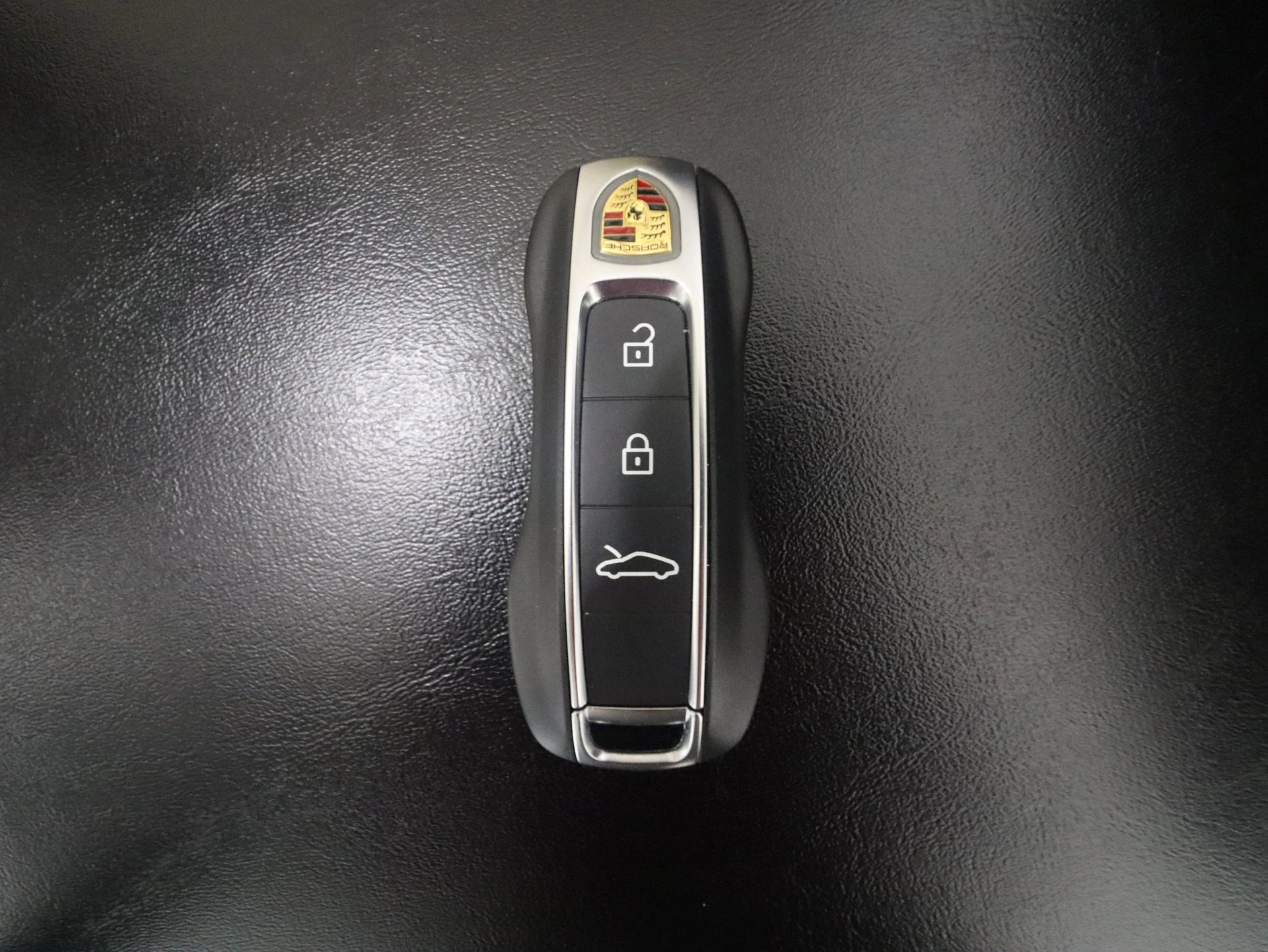 mph024_4198434725_701d58c5a1b790299b11264728fa5653x_220d7547bd