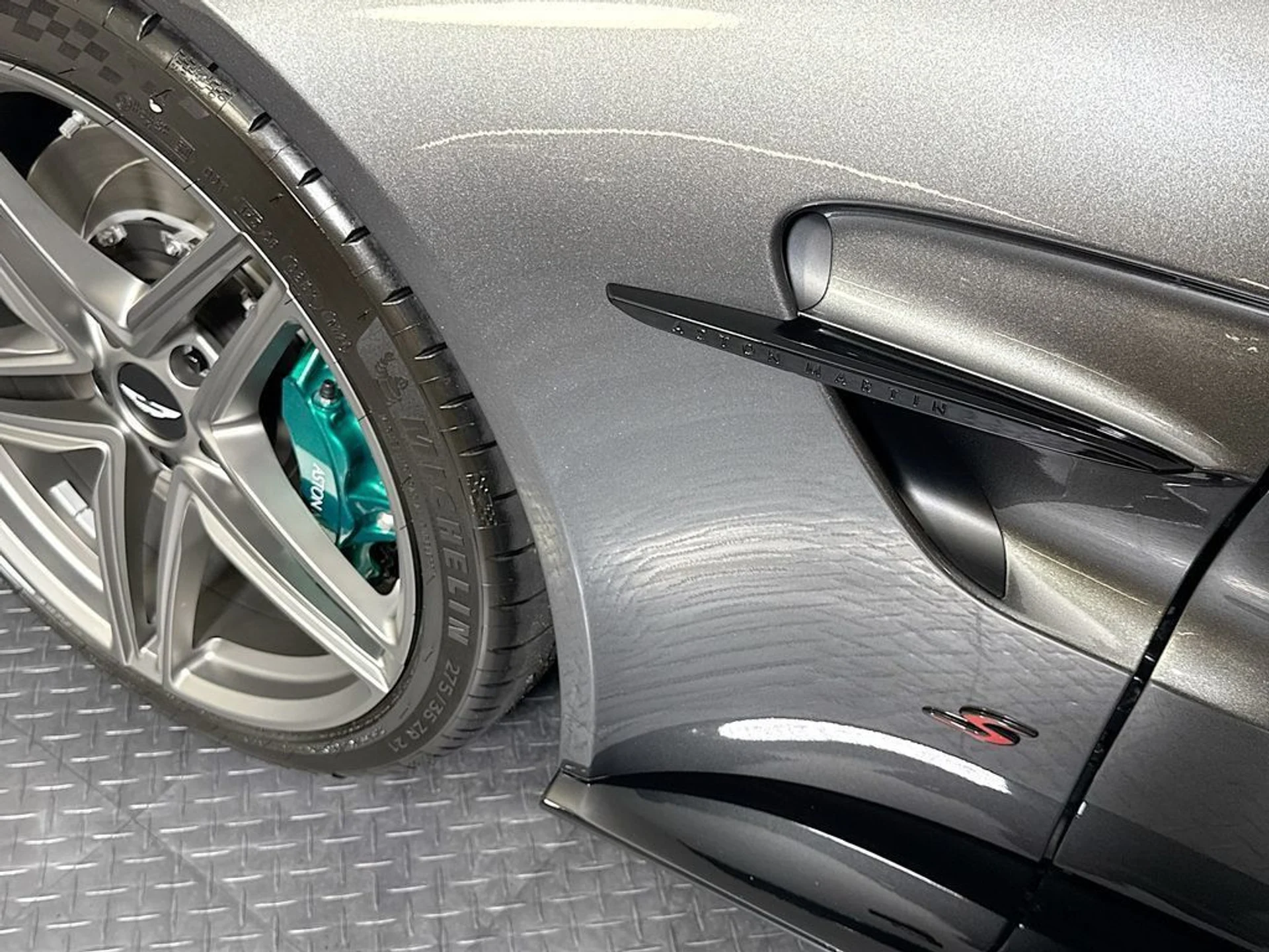 mph024_4200495907_new_2026_aston_martin_vantage_scoupe_11350_23038308_25_1024_39cce97f50