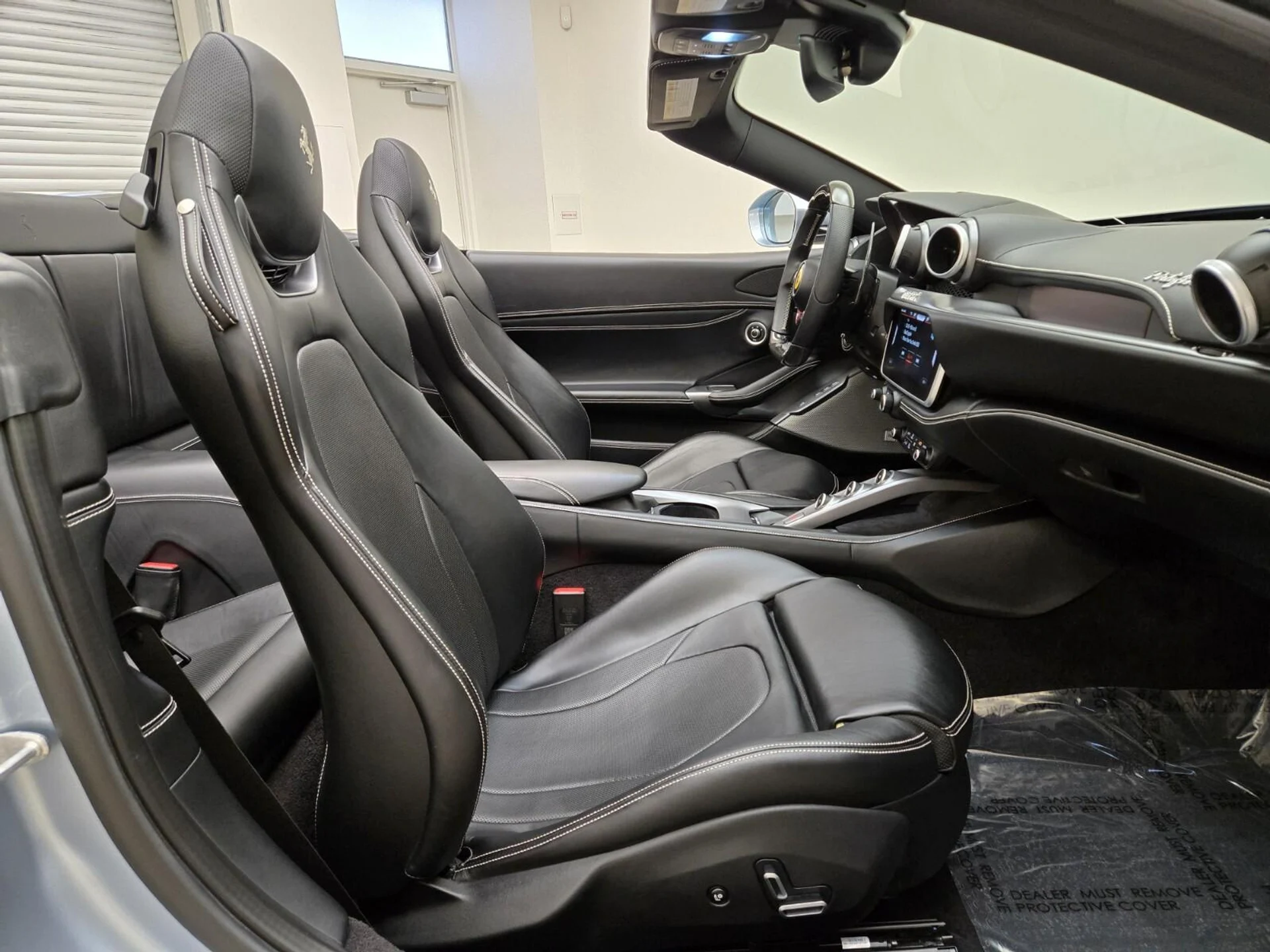 mph024_4201725057_Used_2022_Ferrari_Portofino_1768891481_4d8d67a3c2