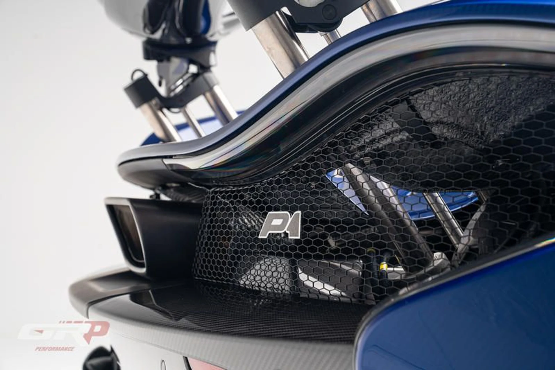 mph024_4204727391_AB_3_C5_F65_B263_4_DEB_806_D_6_C12_EC_67_DE_26_79bb9270d7