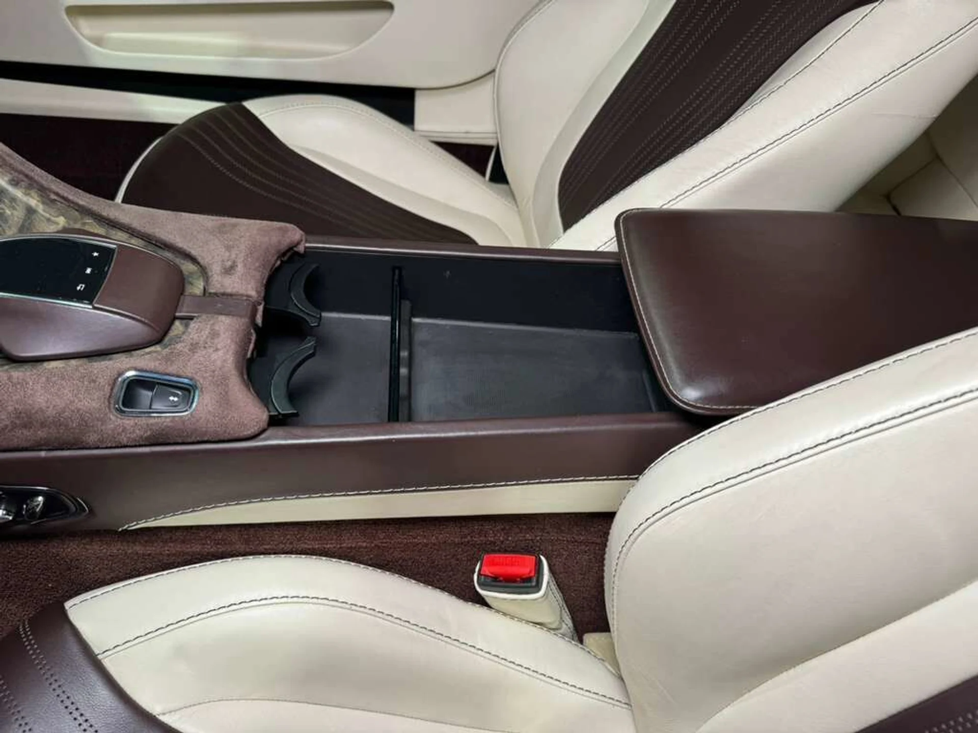 mph024_420580095_9caf39c7b831eaf93b6ca4456ca0661e_ae2d7c00bb