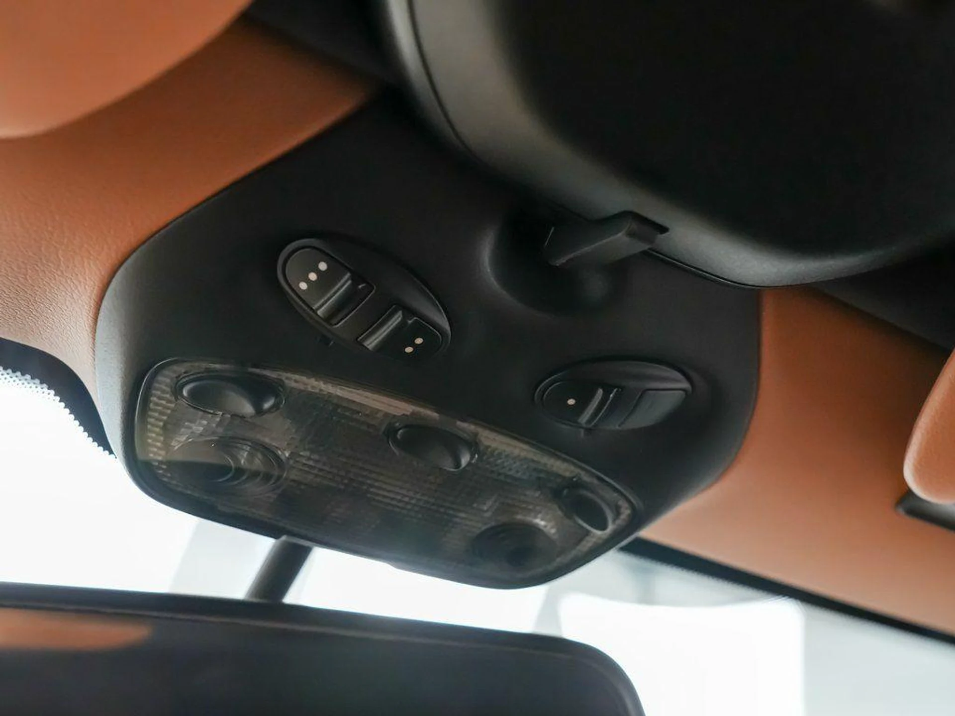 mph024_4210180426_G_Apr6_Jtv_Ku_U_Li_SV_5kaxr_T_Ypu_Q8_e896349ef7