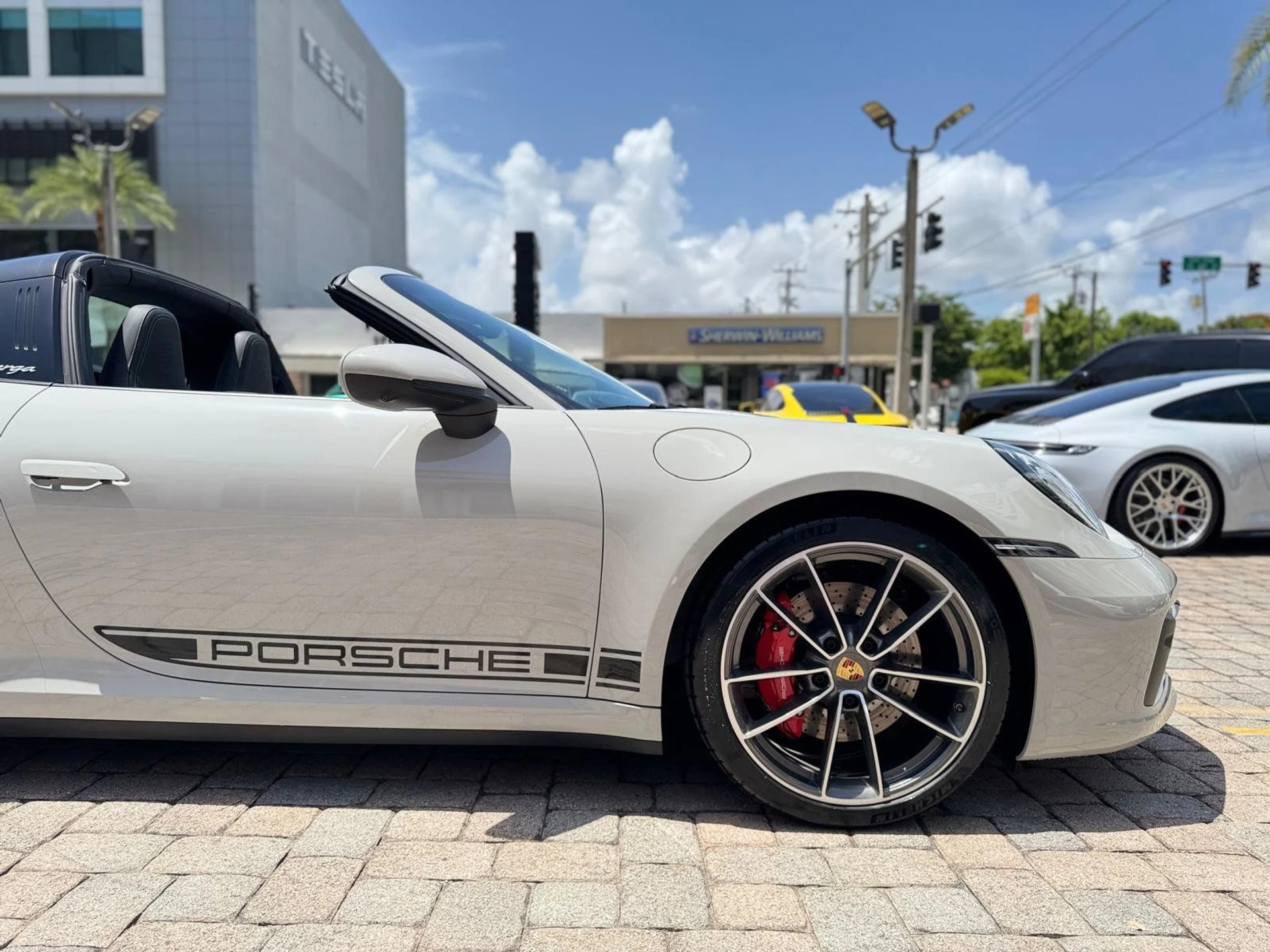 mph024_4215036259_889e7756c782473b9067db39e4a09078_512c180479