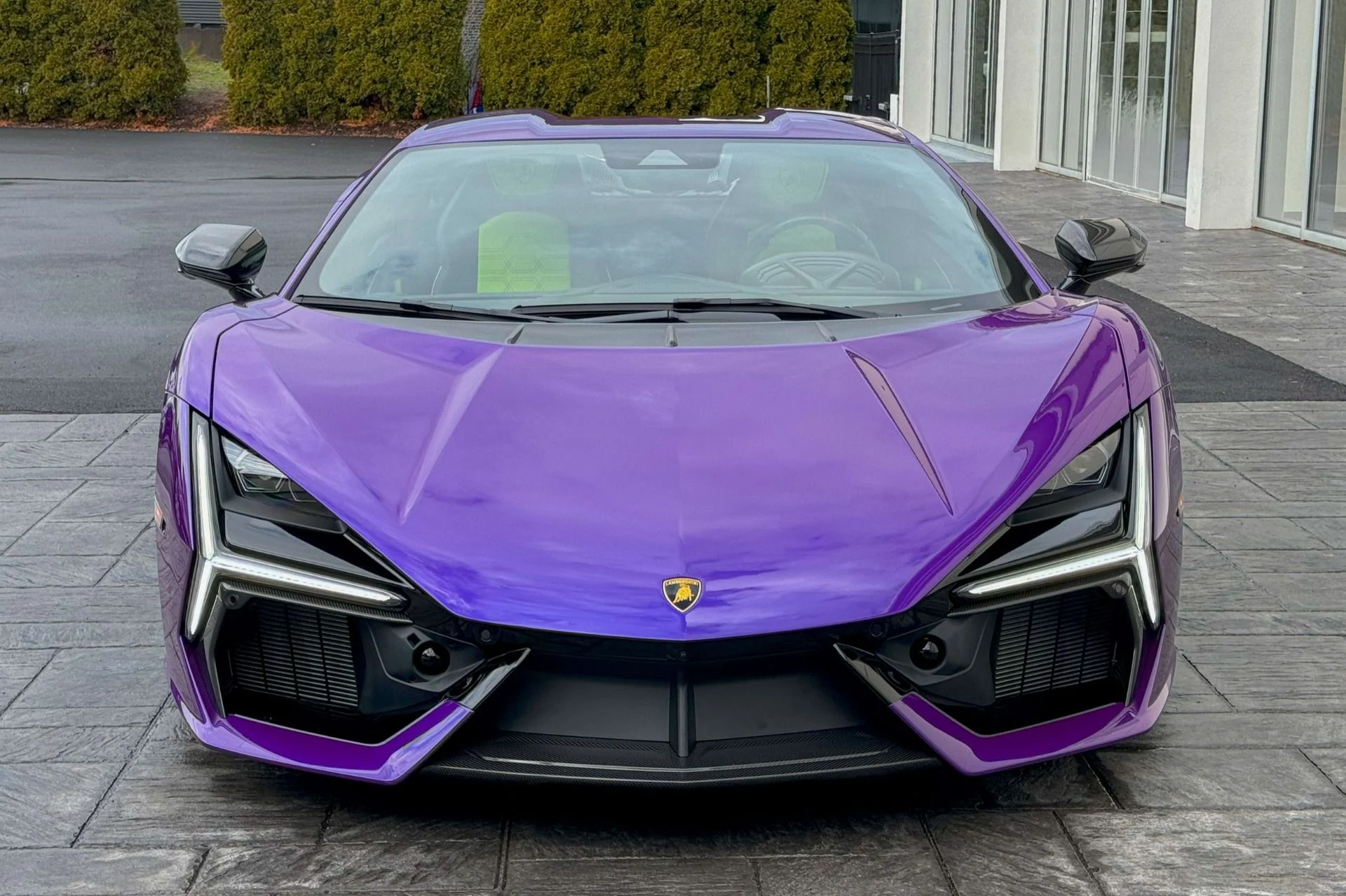 mph024_4218075133_Used_2024_Lamborghini_Revuelto_1741338657_272c32180d